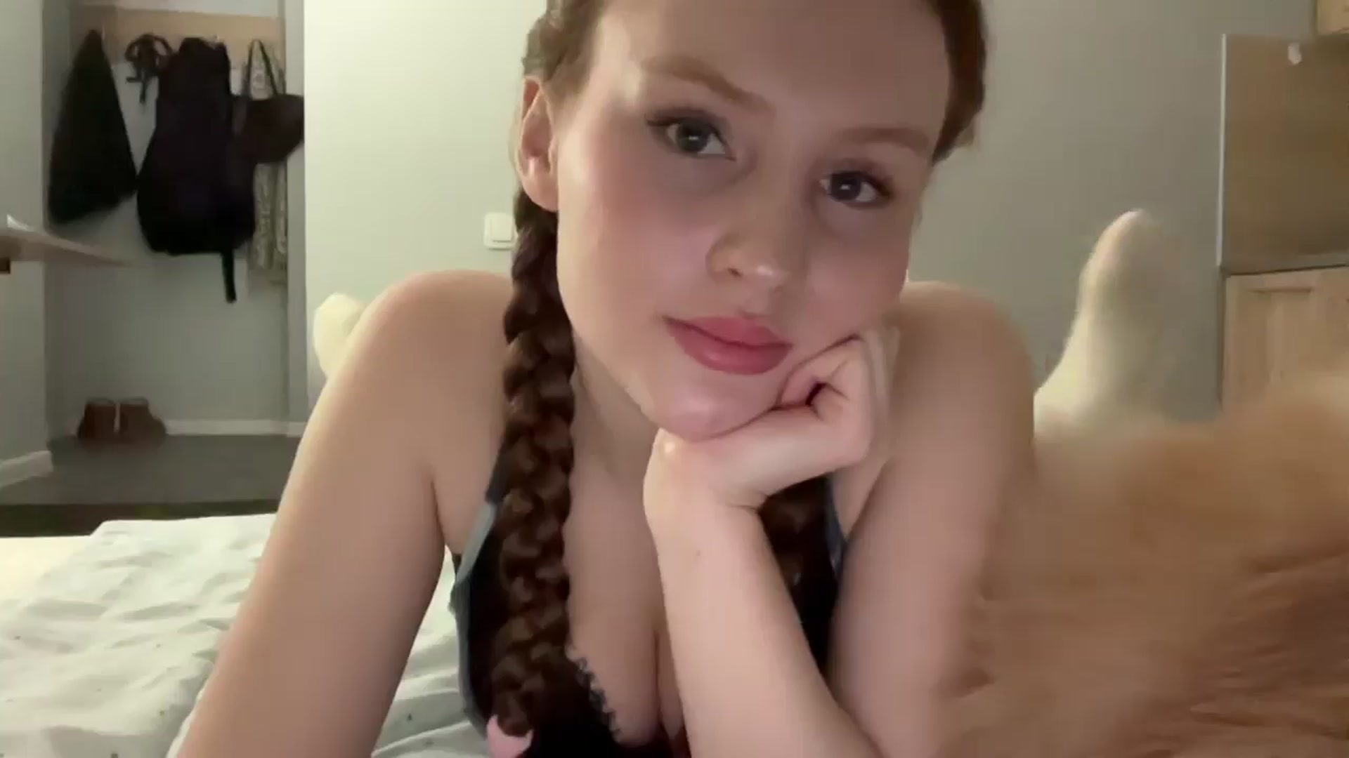 Gallery image thumbnail from BabeRosie's myfreecams stream on, 02/26/2025, 18:30 image 12 of 20