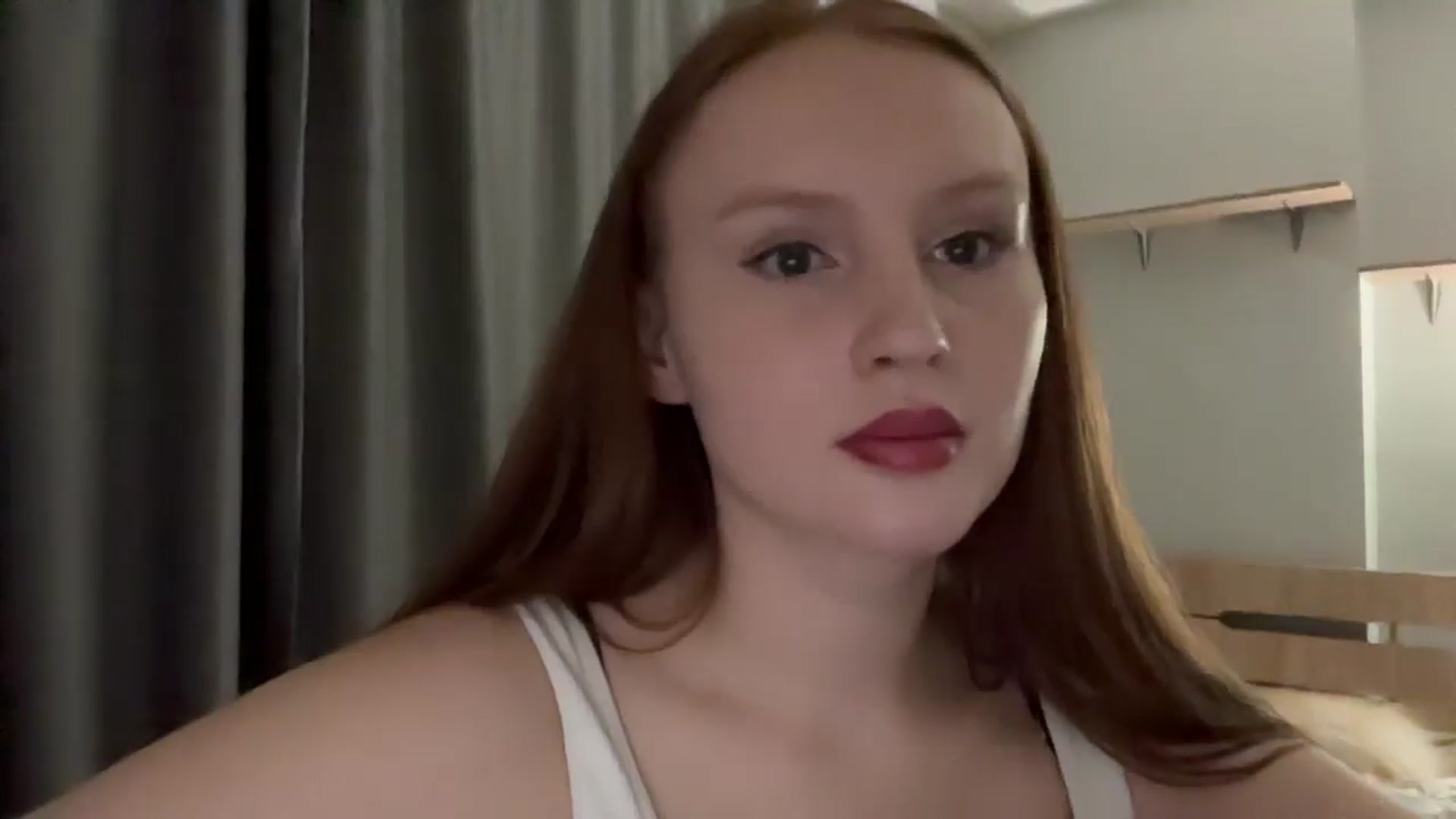 Gallery image thumbnail from BabeRosie's myfreecams stream on, 03/17/2025, 21:27 image 8 of 20