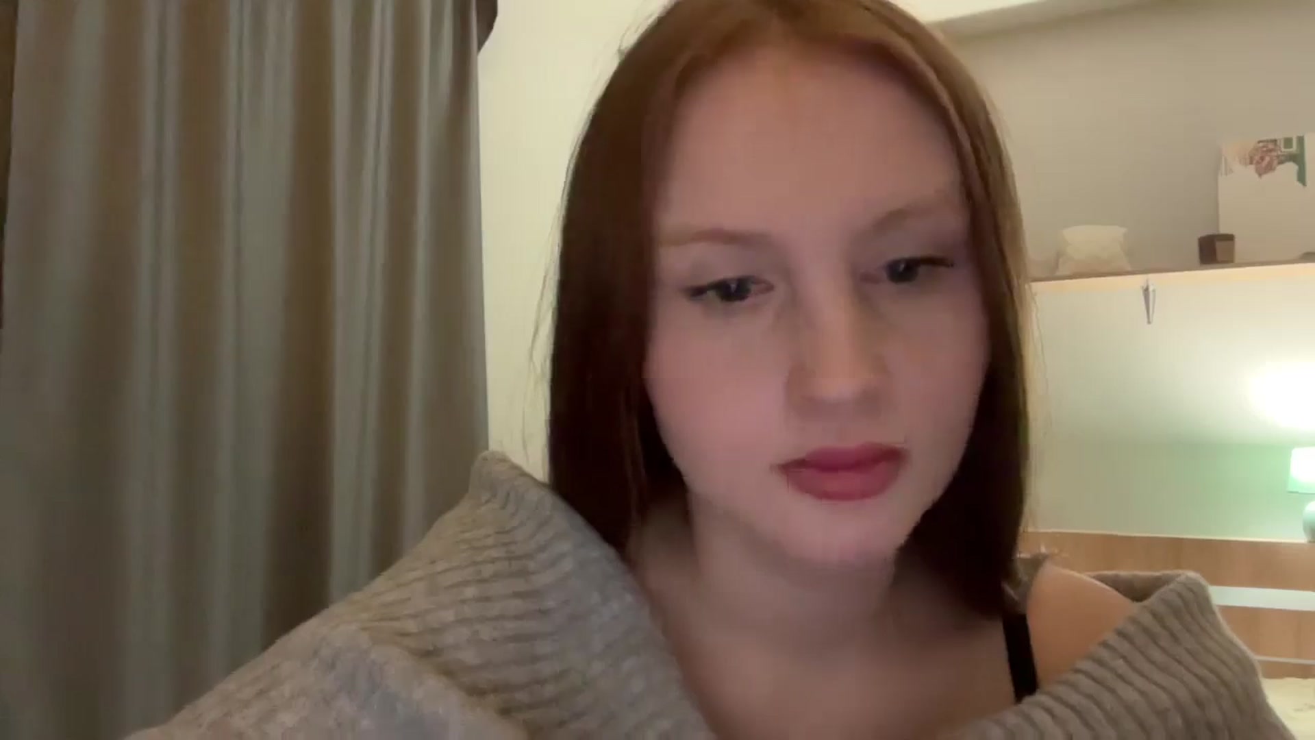 Gallery image thumbnail from BabeRosie's myfreecams stream on, 03/19/2025, 20:01 image 19 of 20