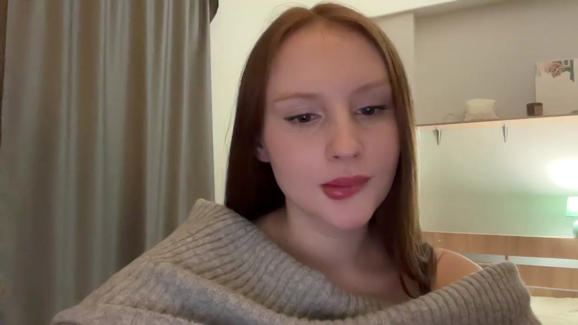 Gallery image thumbnail from BabeRosie's myfreecams stream on, 03/19/2025, 20:01 image 10 of 20