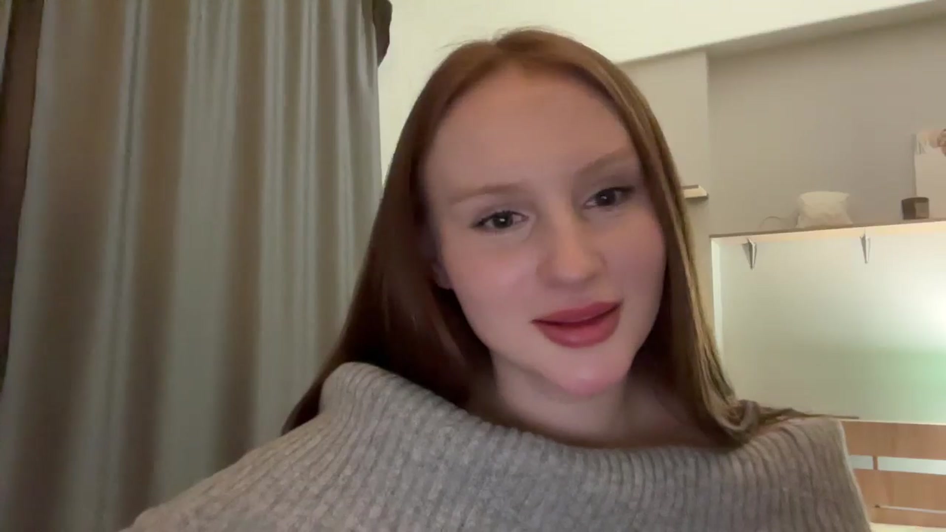 Gallery image thumbnail from BabeRosie's myfreecams stream on, 03/20/2025, 24:18 image 18 of 20