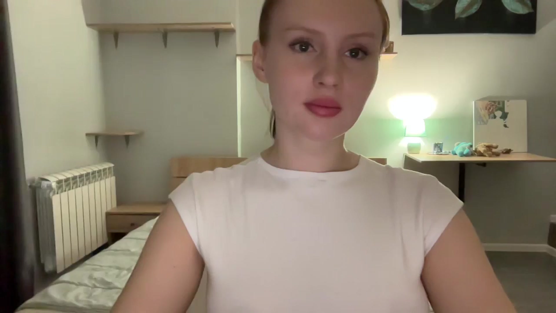 Gallery image thumbnail from BabeRosie's myfreecams stream on, 04/02/2025, 16:28 image 10 of 20