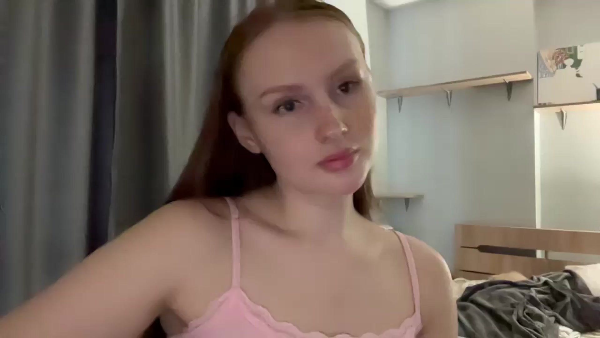 Gallery image thumbnail from BabeRosie's myfreecams stream on, 04/15/2025, 16:00 image 10 of 20