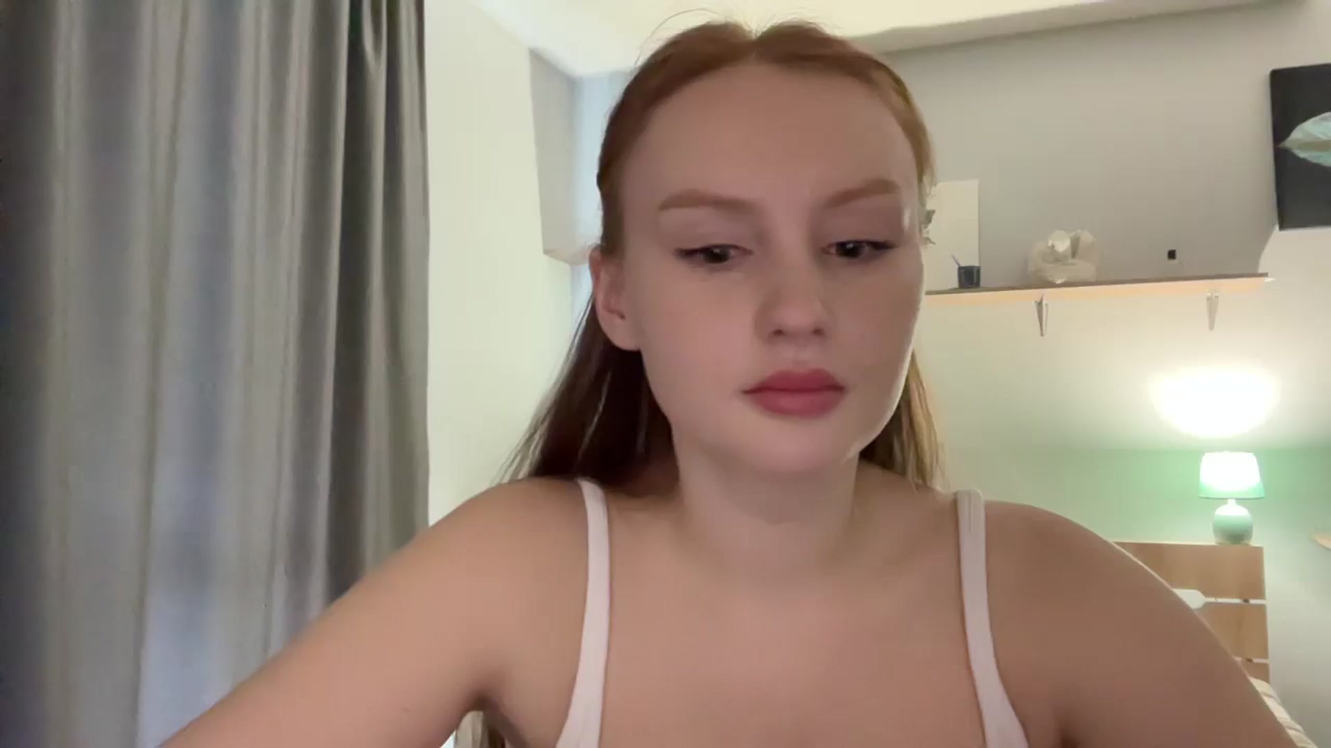 Gallery image thumbnail from BabeRosie's myfreecams stream on, 04/16/2025, 15:20 image 7 of 20