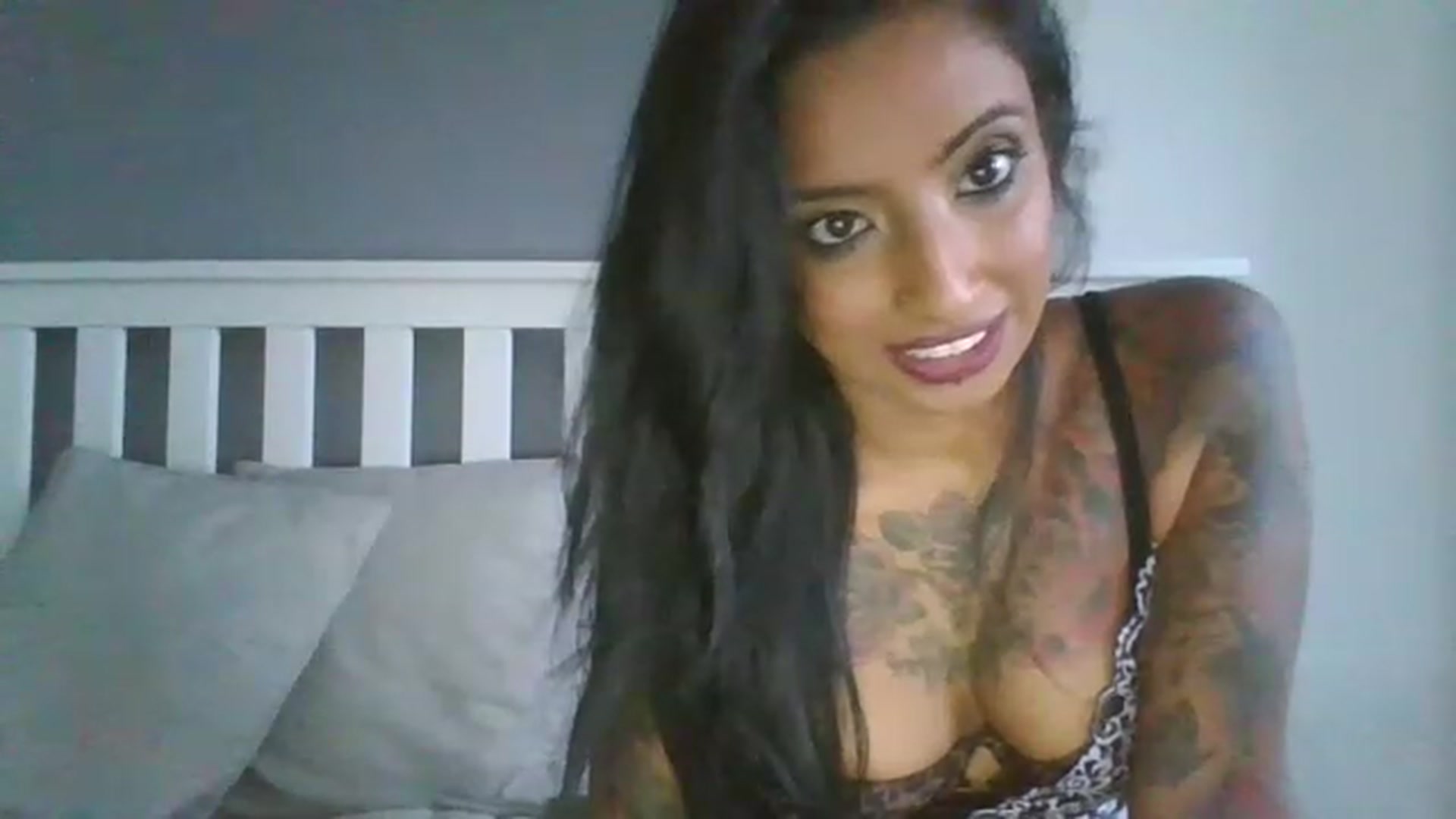 Gallery image thumbnail from BabeXX69XX's myfreecams stream on, 11/25/2022, 16:03 image 20 of 20