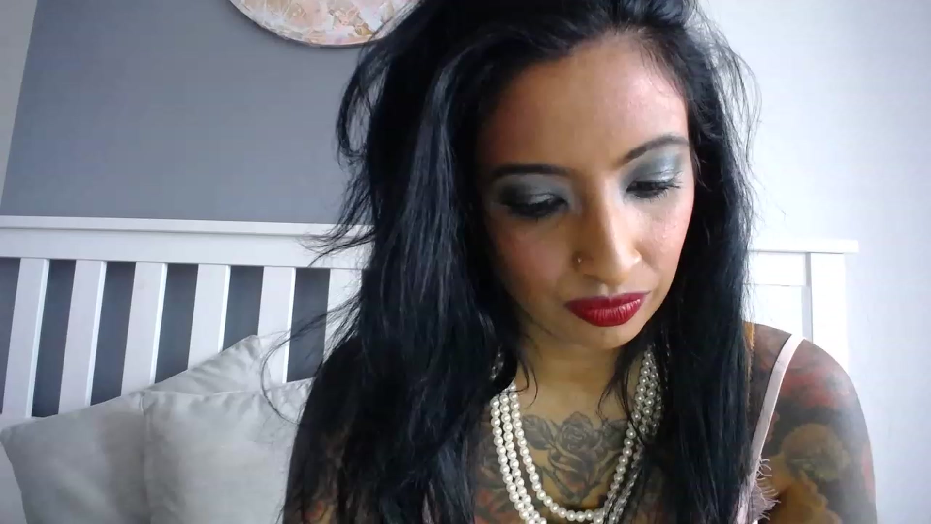 Gallery image thumbnail from BabeXX69XX's myfreecams stream on, 12/03/2022, 14:46 image 15 of 20