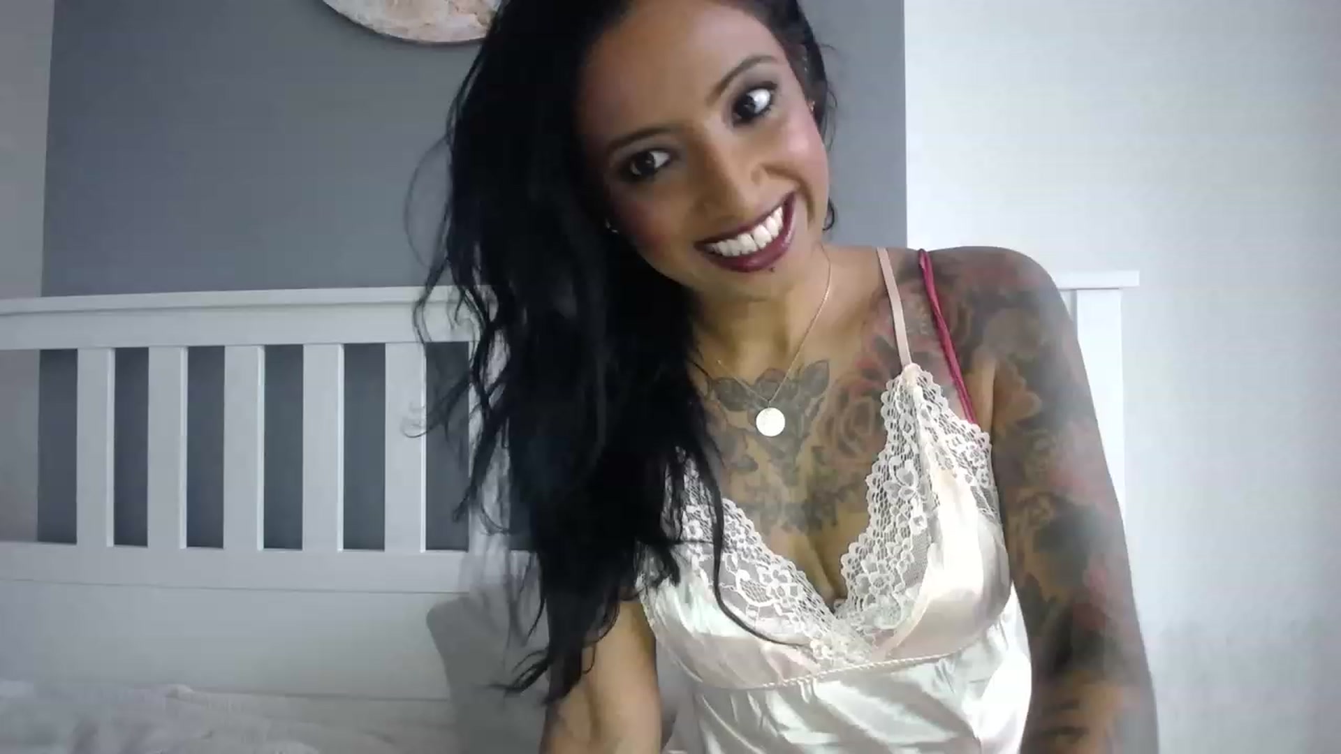 Gallery image thumbnail from BabeXX69XX's myfreecams stream on, 12/05/2022, 09:52 image 5 of 20