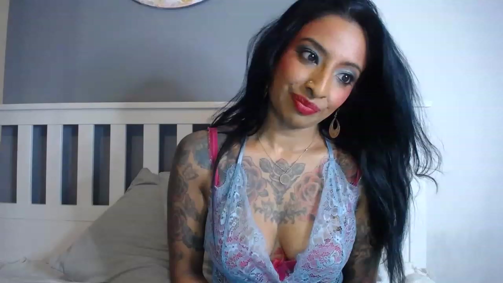 Gallery image thumbnail from BabeXX69XX's myfreecams stream on, 12/11/2022, 09:25 image 16 of 20