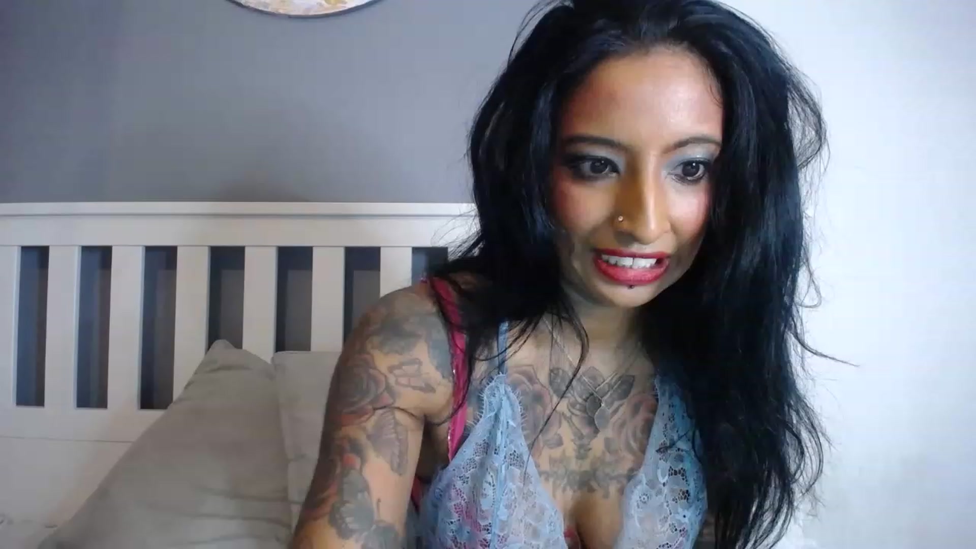 Gallery image thumbnail from BabeXX69XX's myfreecams stream on, 12/11/2022, 09:59 image 18 of 20