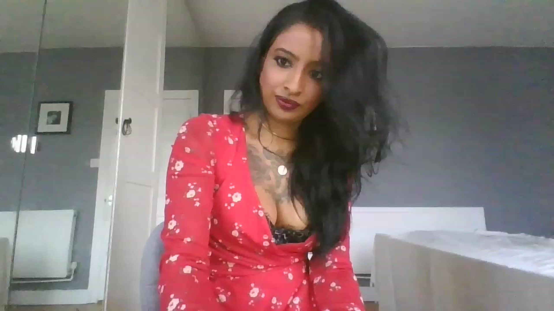 Gallery image thumbnail from BabeXX69XX's myfreecams stream on, 12/21/2022, 09:36 image 3 of 20