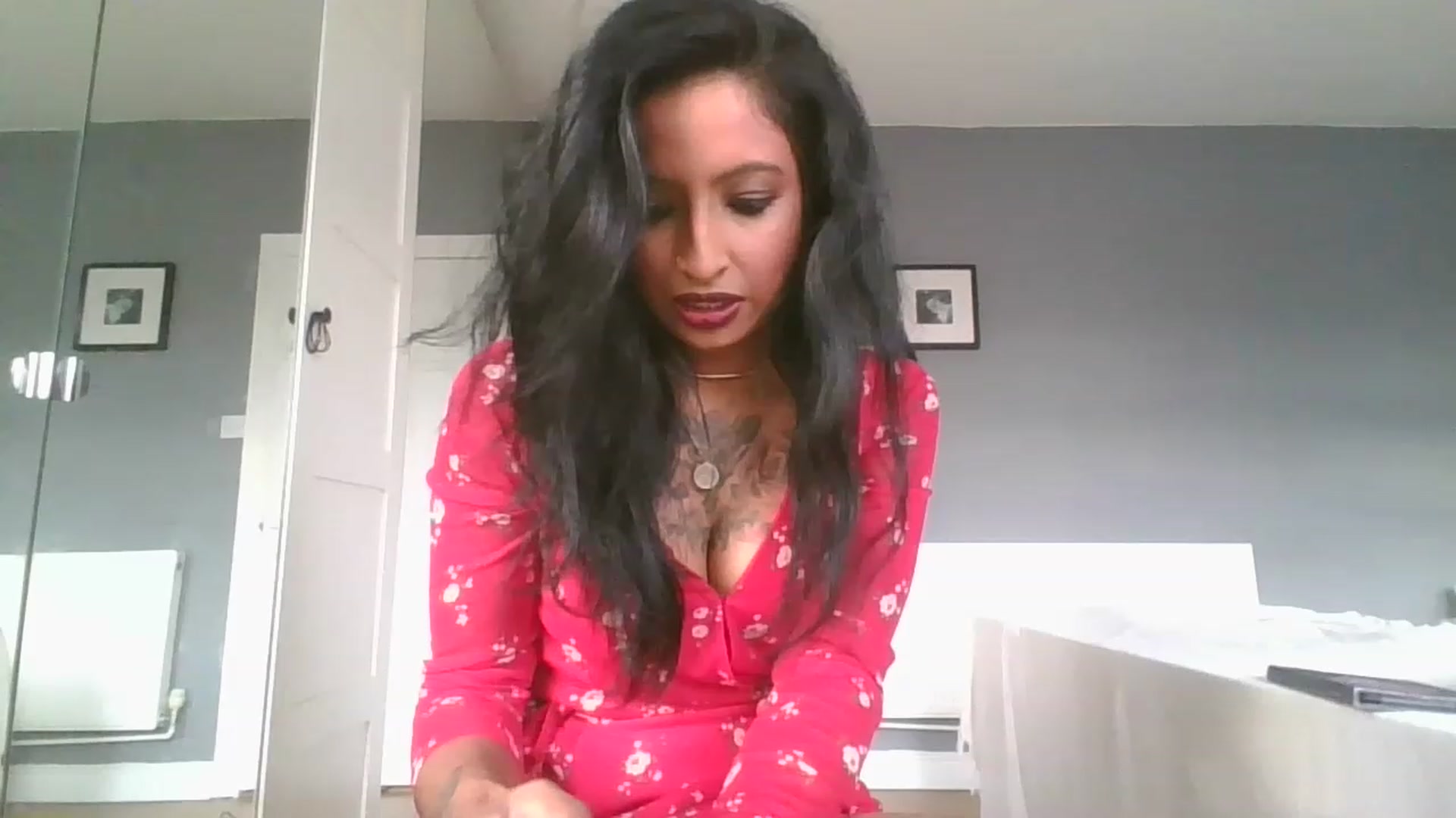 Gallery image thumbnail from BabeXX69XX's myfreecams stream on, 12/21/2022, 09:56 image 10 of 20