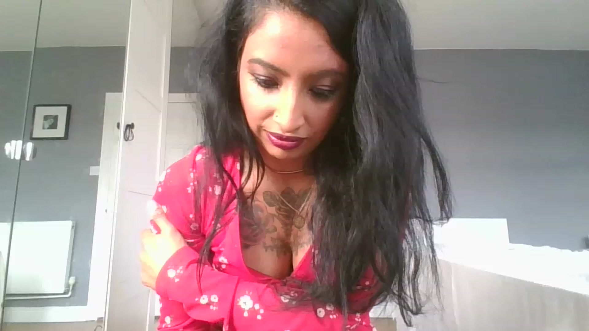 Gallery image thumbnail from BabeXX69XX's myfreecams stream on, 12/21/2022, 10:18 image 6 of 20