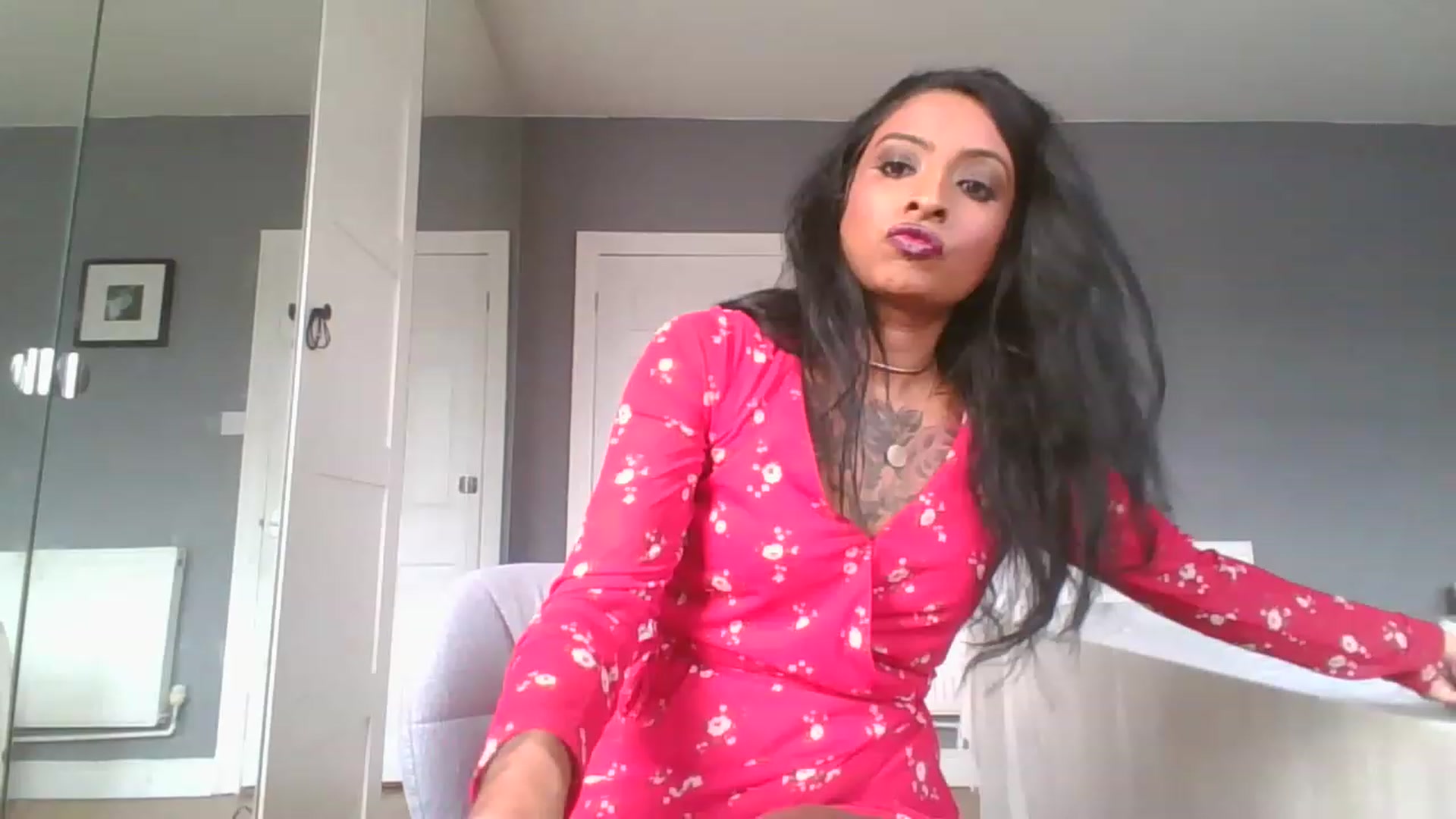 Gallery image thumbnail from BabeXX69XX's myfreecams stream on, 12/21/2022, 10:18 image 14 of 20