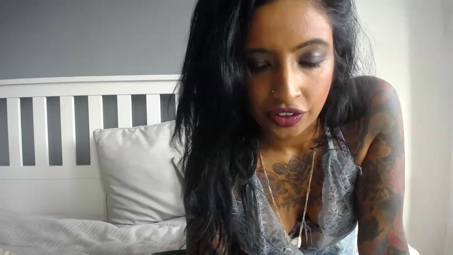 Gallery image thumbnail from BabeXX69XX's myfreecams stream on, 01/02/2023, 12:00 image 19 of 20