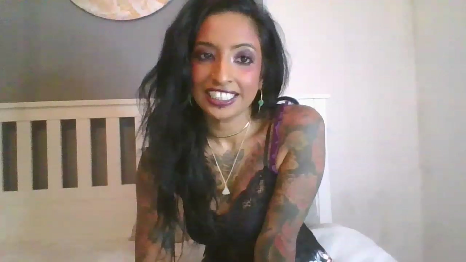 Gallery image thumbnail from BabeXX69XX's myfreecams stream on, 01/07/2023, 09:36 image 11 of 20