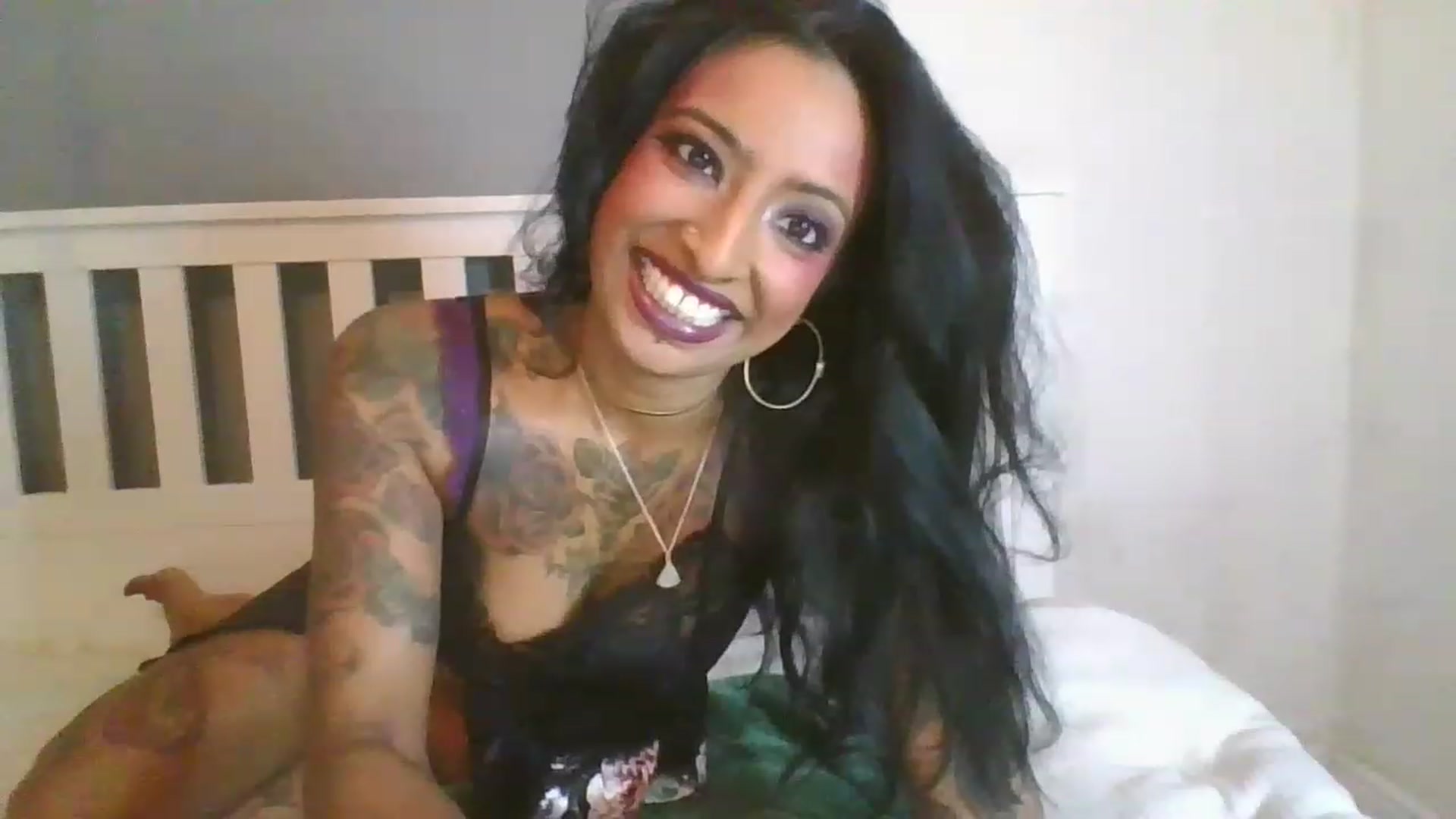 Gallery image thumbnail from BabeXX69XX's myfreecams stream on, 01/07/2023, 09:36 image 16 of 20