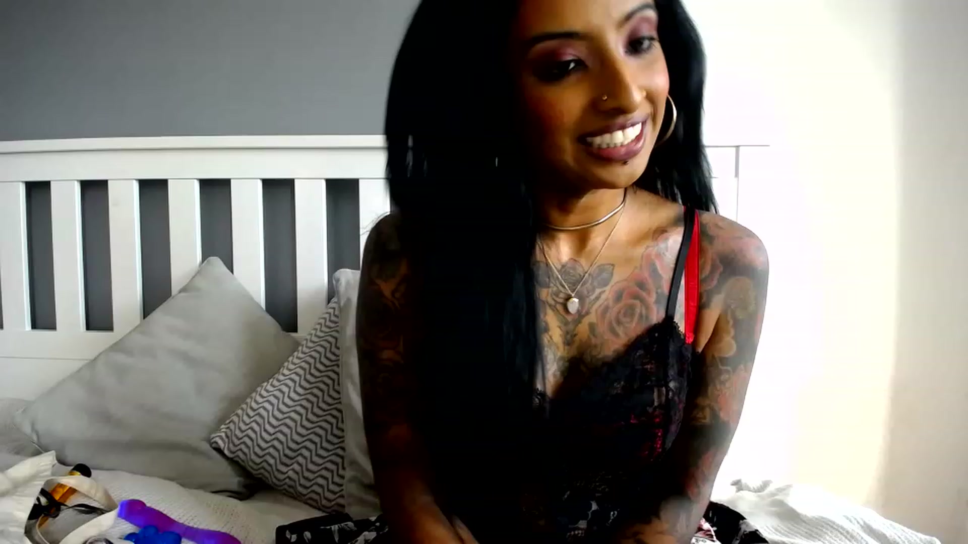 Gallery image thumbnail from BabeXX69XX's myfreecams stream on, 01/22/2023, 12:50 image 20 of 20