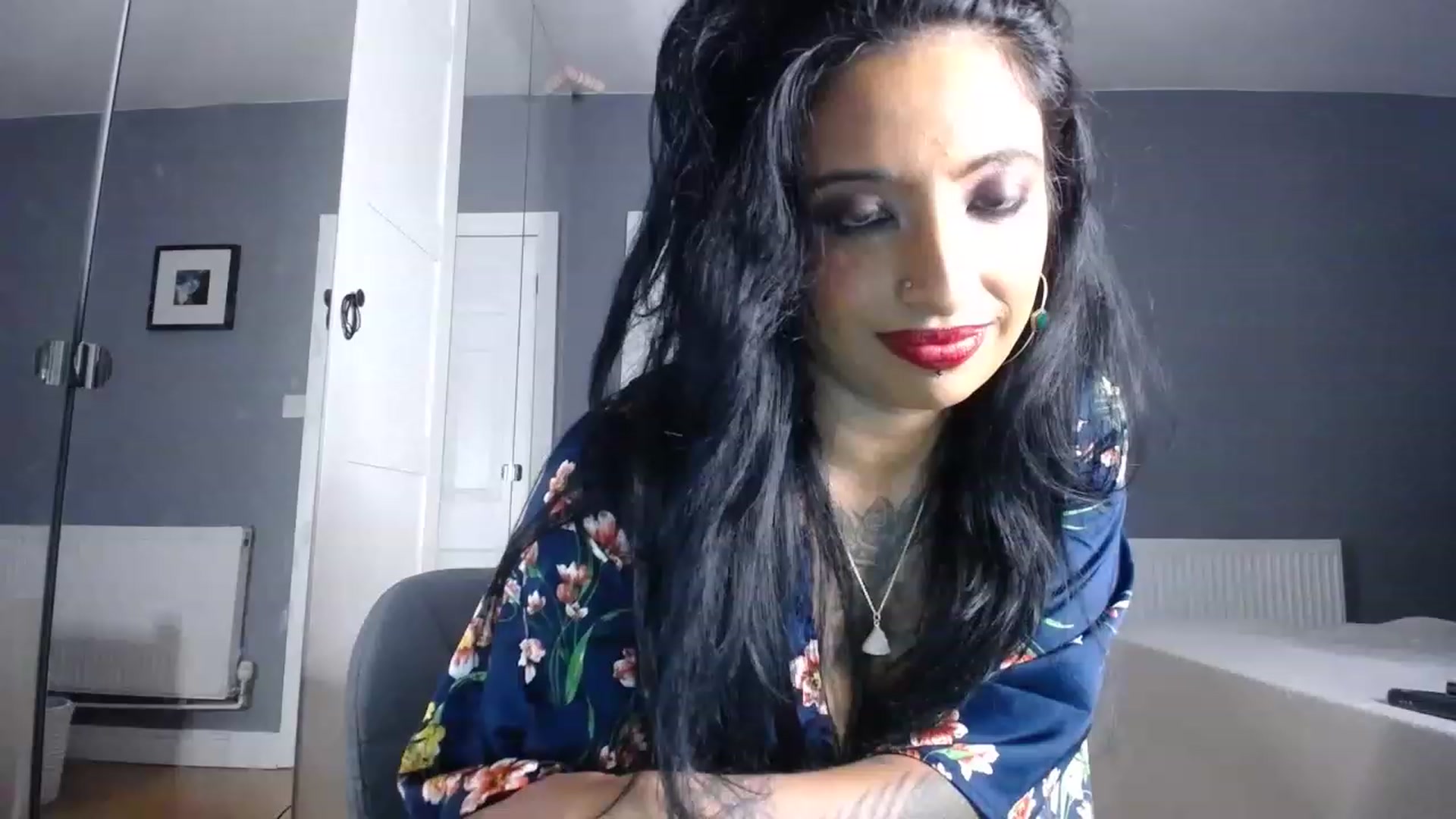 Gallery image thumbnail from BabeXX69XX's myfreecams stream on, 01/25/2023, 17:01 image 15 of 20