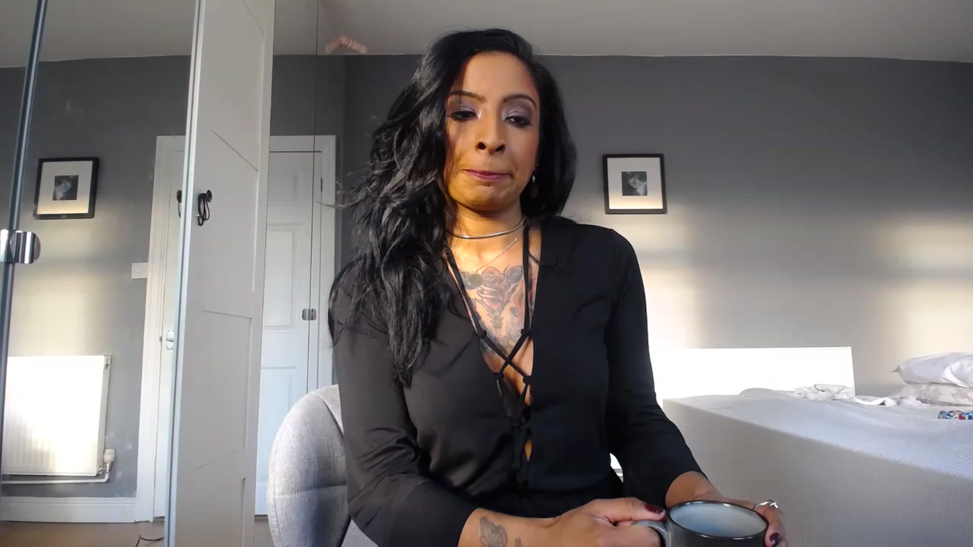 Gallery image thumbnail from BabeXX69XX's myfreecams stream on, 02/06/2023, 09:15 image 4 of 20