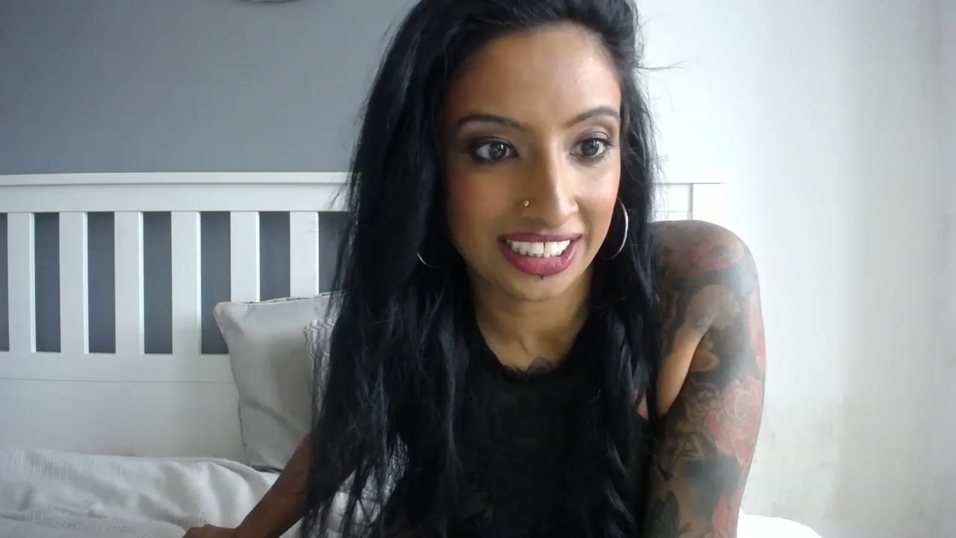 Gallery image thumbnail from BabeXX69XX's myfreecams stream on, 02/28/2023, 16:18 image 15 of 20