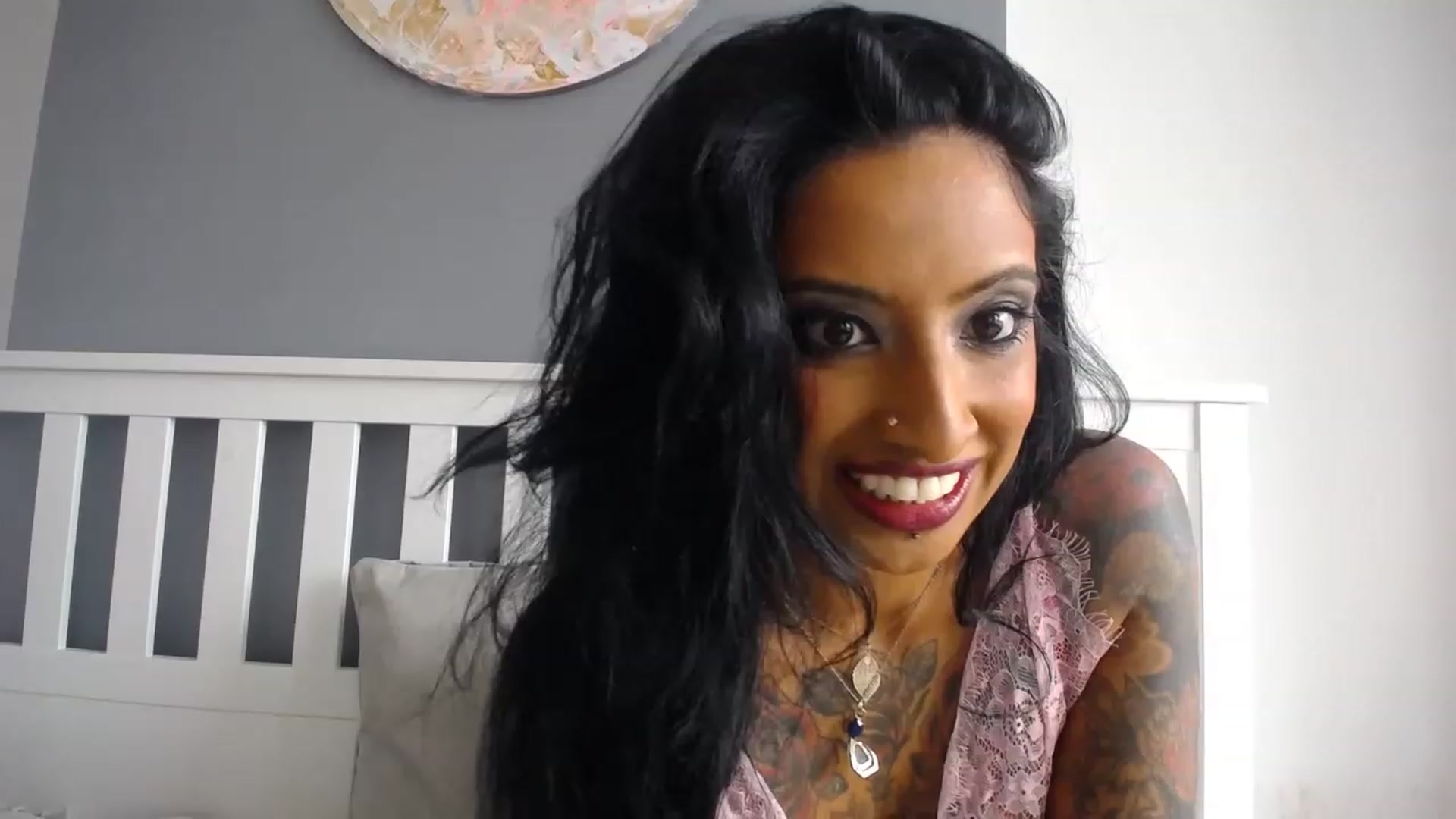 Gallery image thumbnail from BabeXX69XX's myfreecams stream on, 03/03/2023, 11:38 image 16 of 20