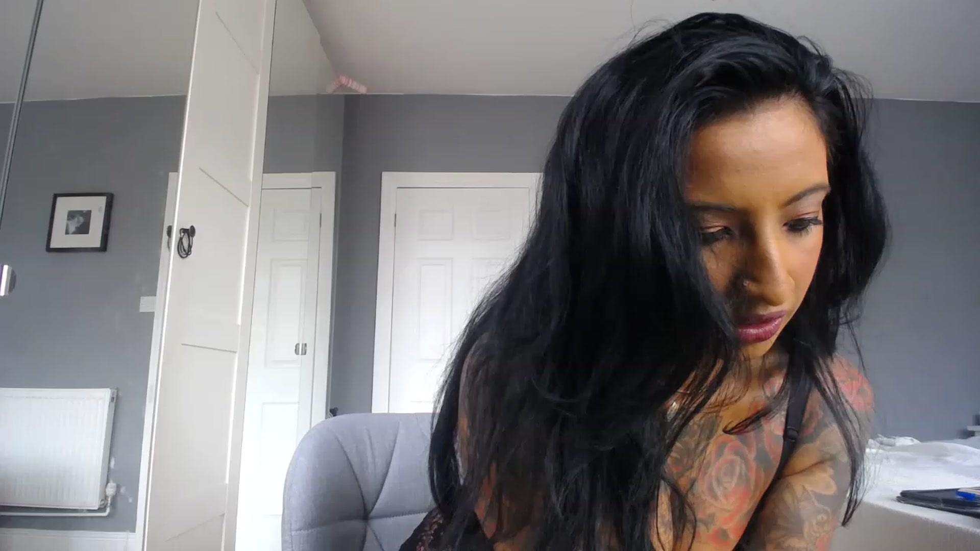 Gallery image thumbnail from BabeXX69XX's myfreecams stream on, 03/13/2023, 09:27 image 8 of 20