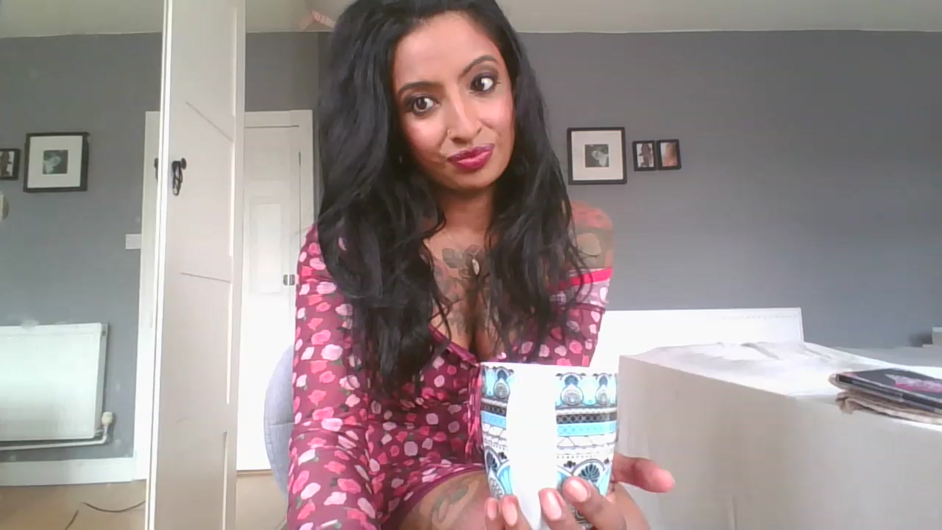 Gallery image thumbnail from BabeXX69XX's myfreecams stream on, 04/24/2023, 10:01 image 17 of 20
