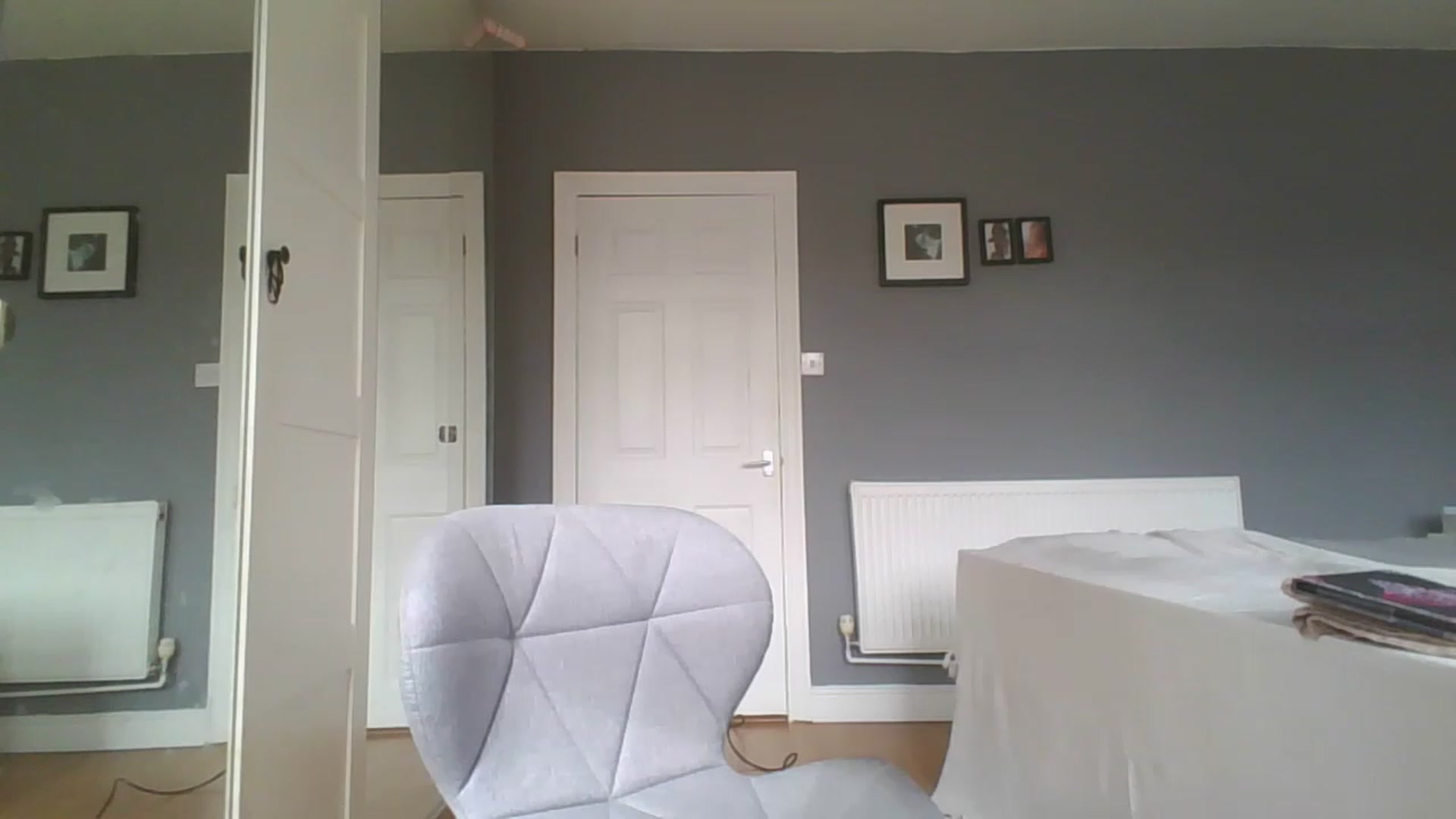 Gallery image thumbnail from BabeXX69XX's myfreecams stream on, 04/24/2023, 10:01 image 6 of 20