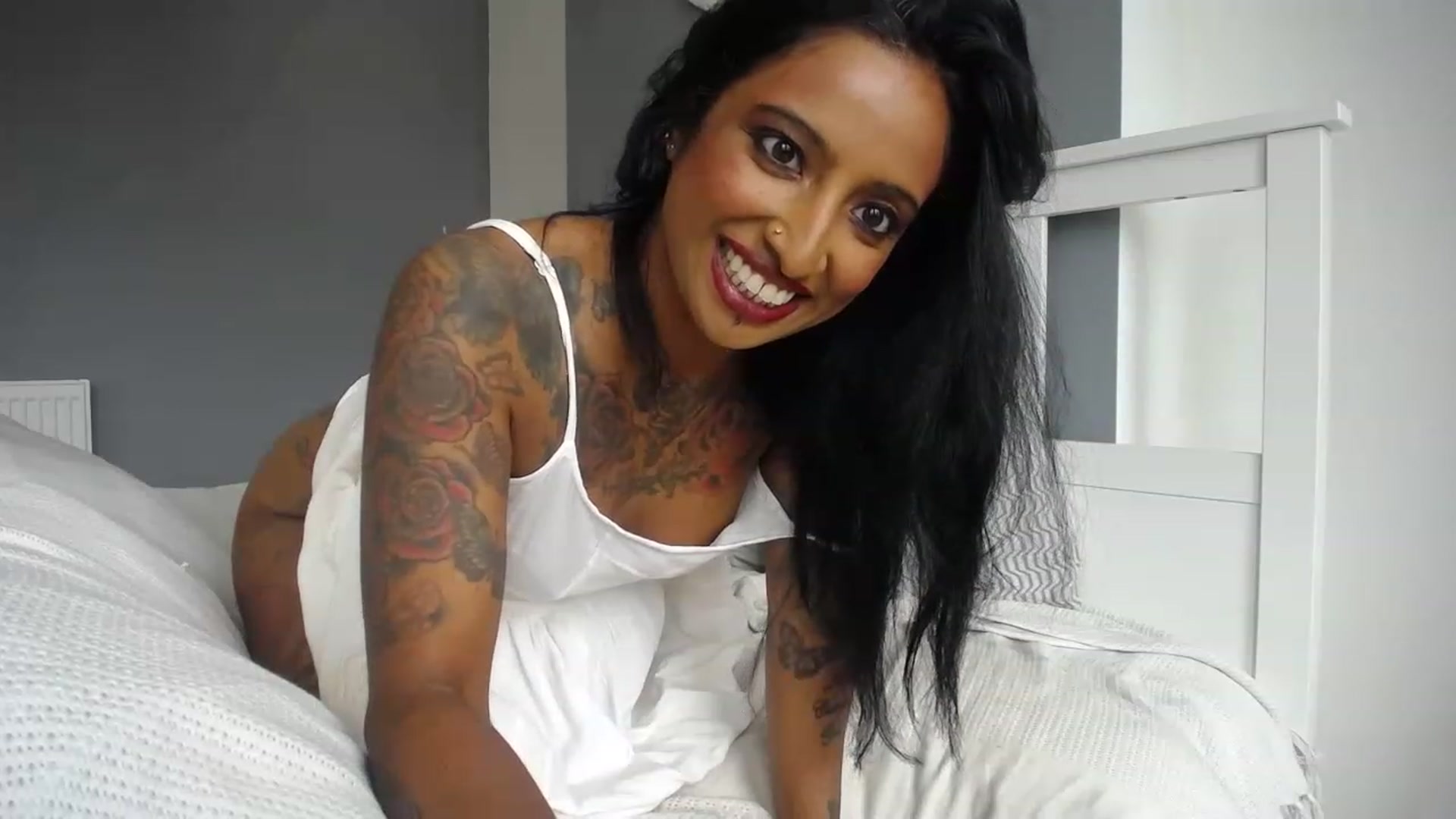 Gallery image thumbnail from BabeXX69XX's myfreecams stream on, 05/31/2023, 13:36 image 19 of 20