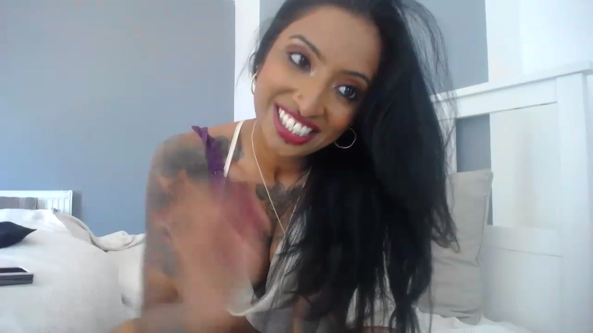 Gallery image thumbnail from BabeXX69XX's myfreecams stream on, 06/14/2023, 09:37 image 10 of 20