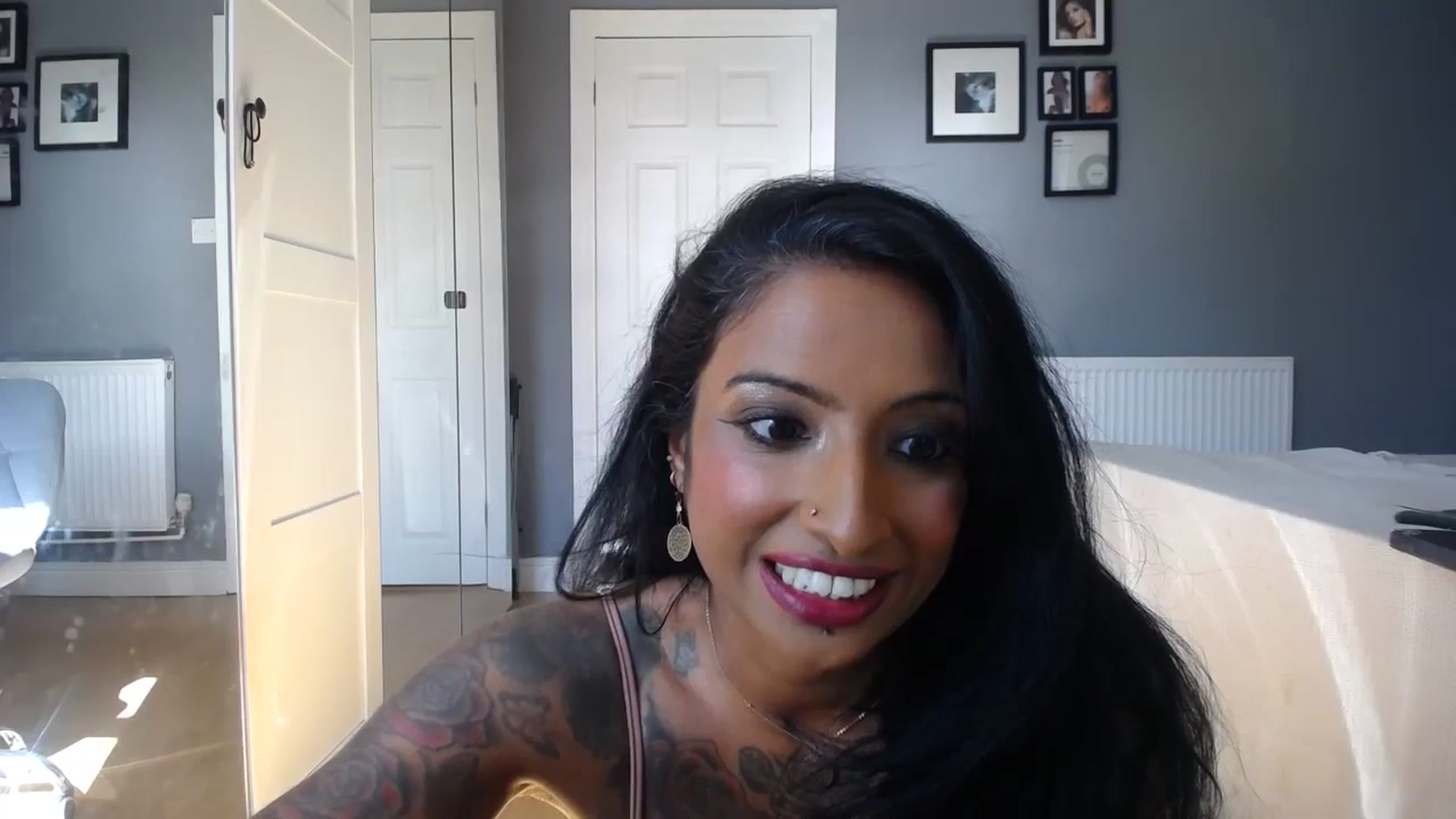 Gallery image thumbnail from BabeXX69XX's myfreecams stream on, 08/23/2023, 09:48 image 5 of 20