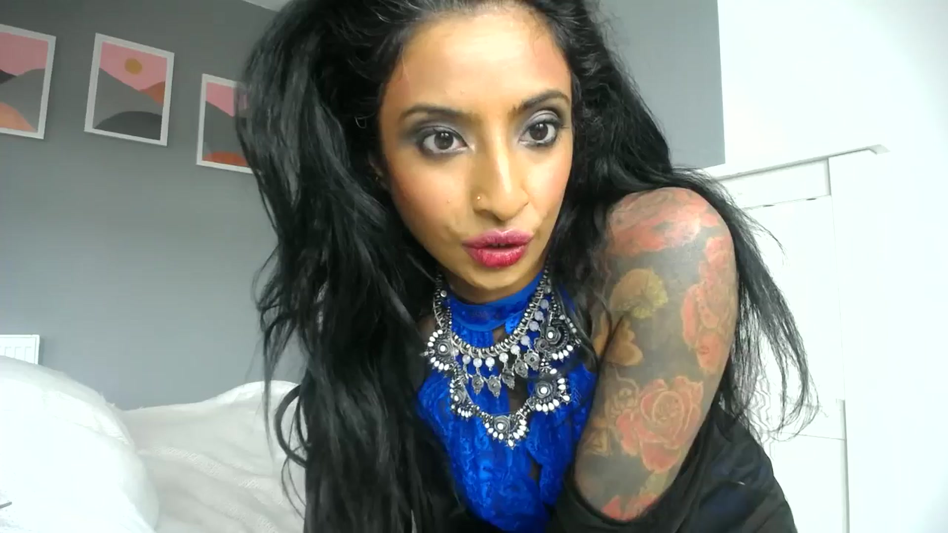 Gallery image thumbnail from BabeXX69XX's myfreecams stream on, 04/28/2024, 10:03 image 10 of 20