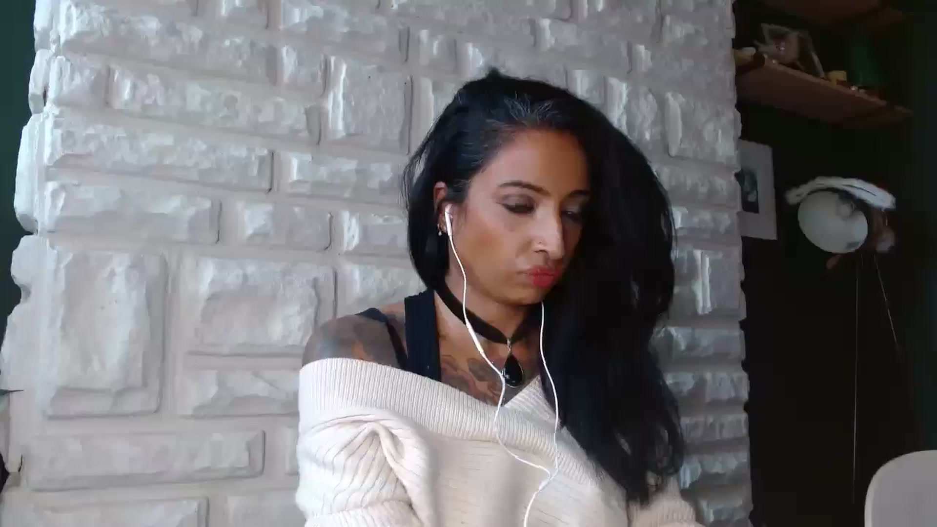 Gallery image thumbnail from BabeXX69XX's myfreecams stream on, 12/31/2025, 15:20 image 8 of 20