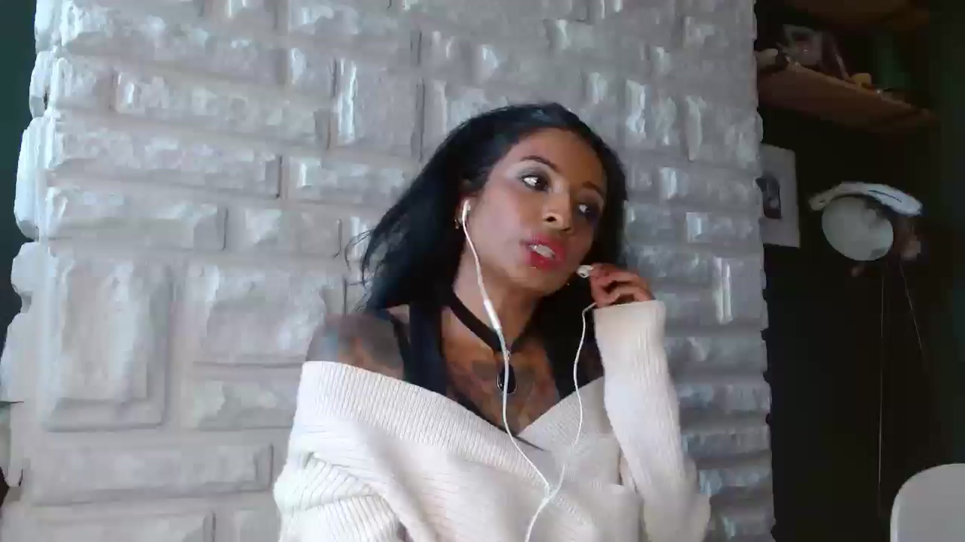 Gallery image thumbnail from BabeXX69XX's myfreecams stream on, 12/31/2025, 15:20 image 1 of 20
