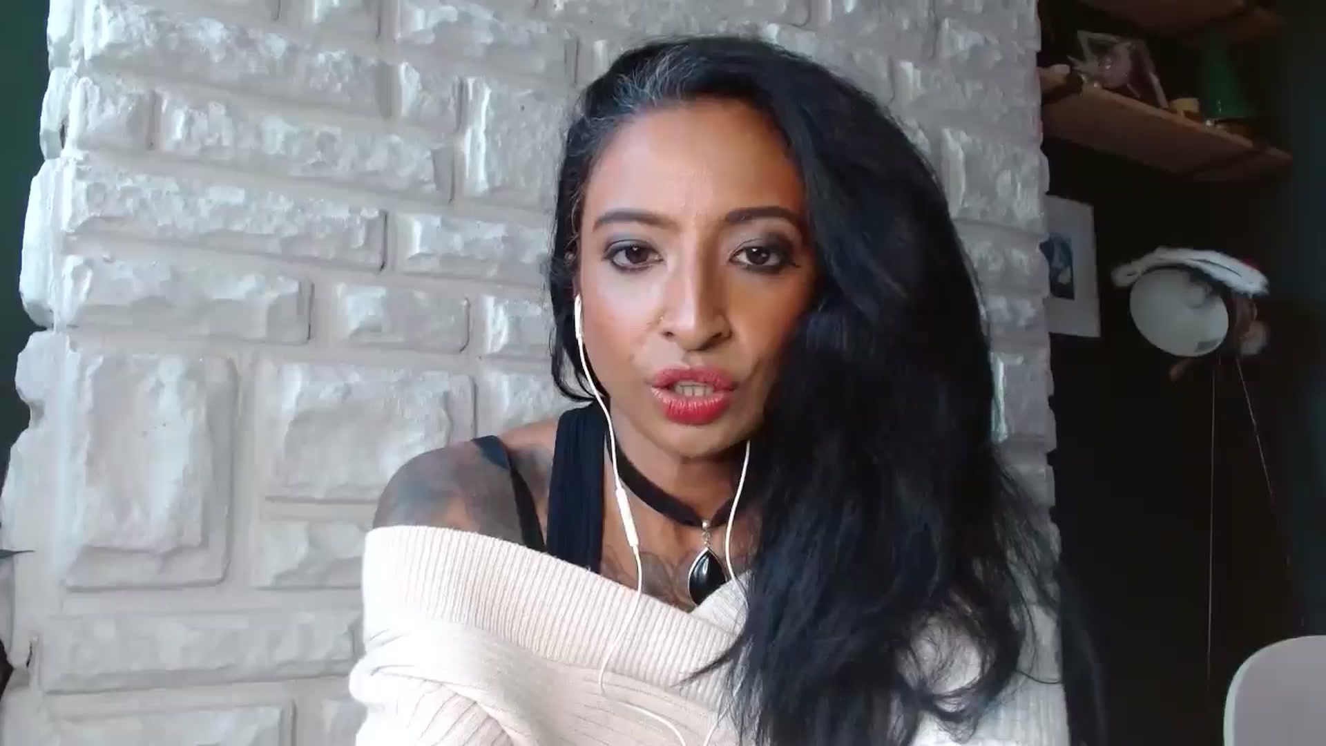 Gallery image thumbnail from BabeXX69XX's myfreecams stream on, 12/31/2025, 15:20 image 5 of 20