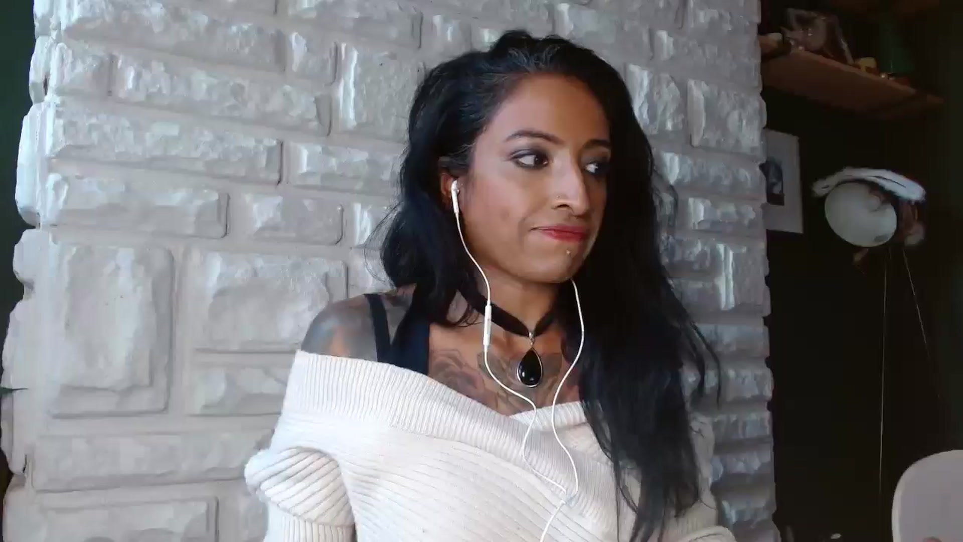 Gallery image thumbnail from BabeXX69XX's myfreecams stream on, 12/31/2025, 17:06 image 1 of 20
