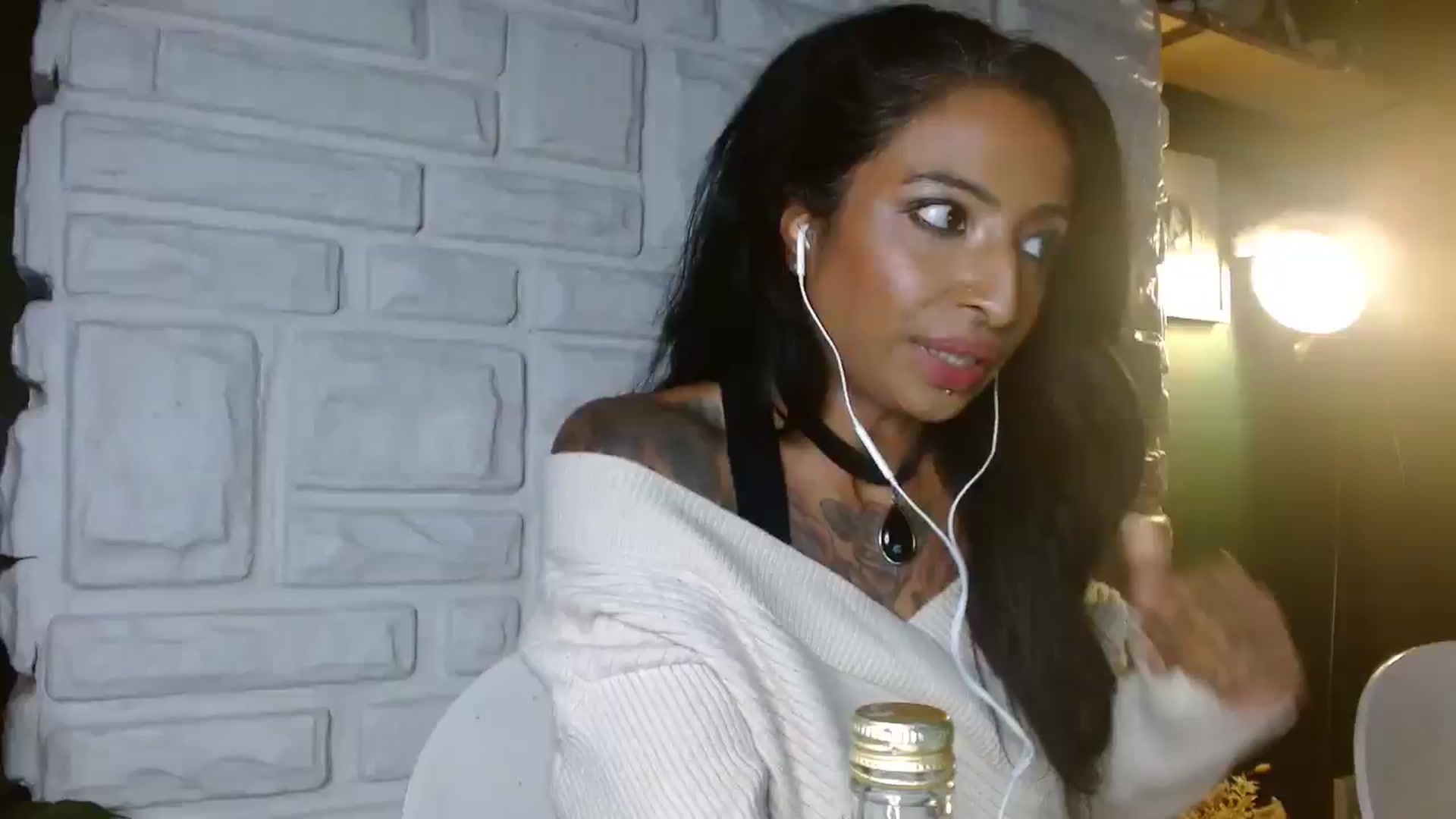 Gallery image thumbnail from BabeXX69XX's myfreecams stream on, 12/31/2025, 17:06 image 14 of 20