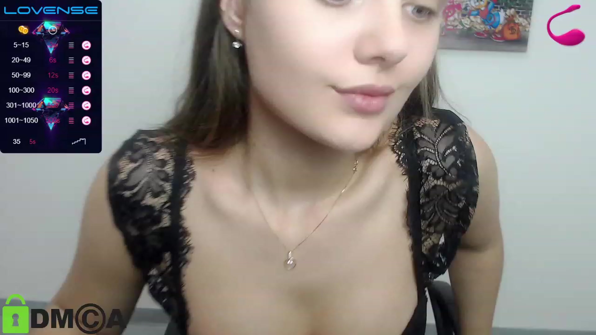 Gallery image thumbnail from Babe_golden's myfreecams stream on, 11/14/2022, 14:28 image 9 of 20