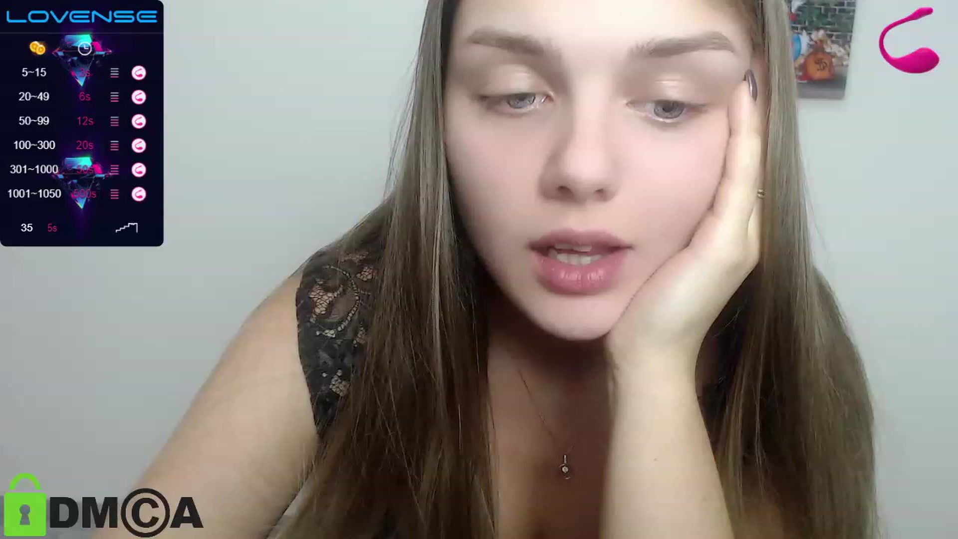 Gallery image thumbnail from Babe_golden's myfreecams stream on, 11/14/2022, 19:03 image 18 of 20