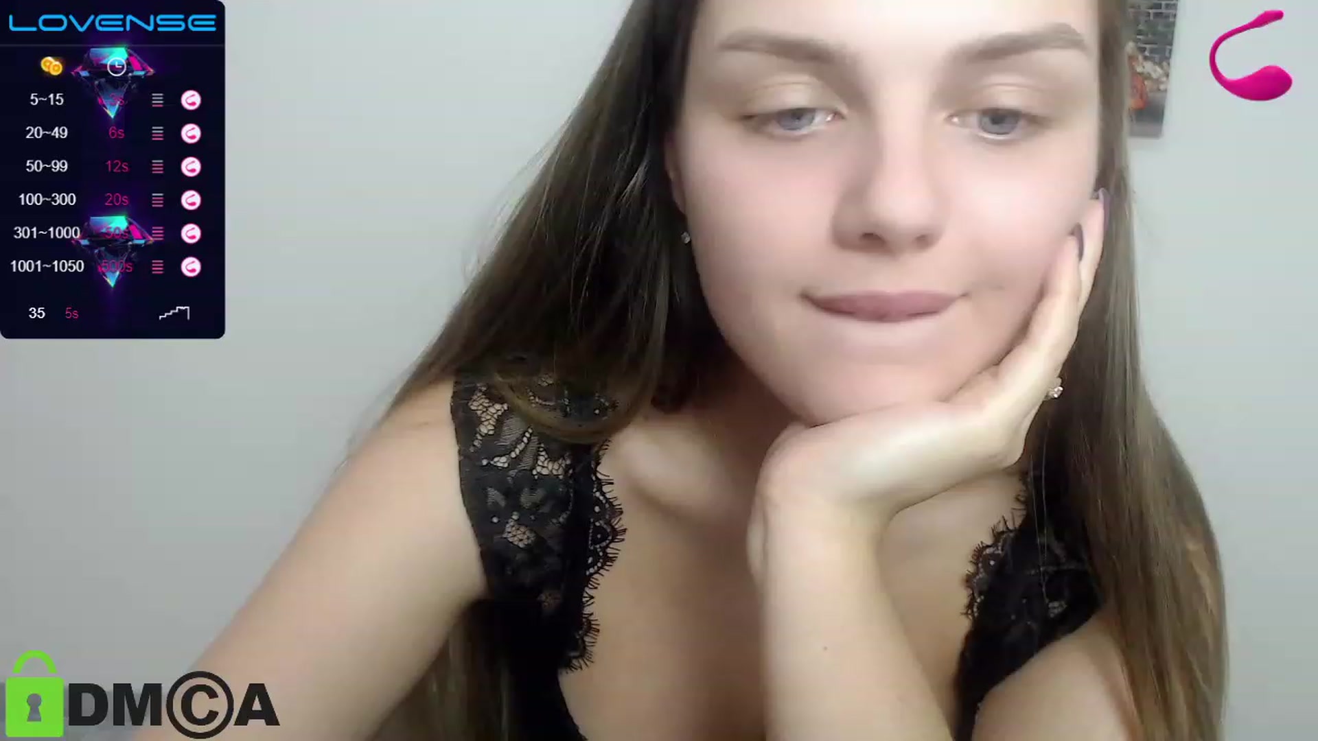 Gallery image thumbnail from Babe_golden's myfreecams stream on, 11/14/2022, 19:03 image 20 of 20