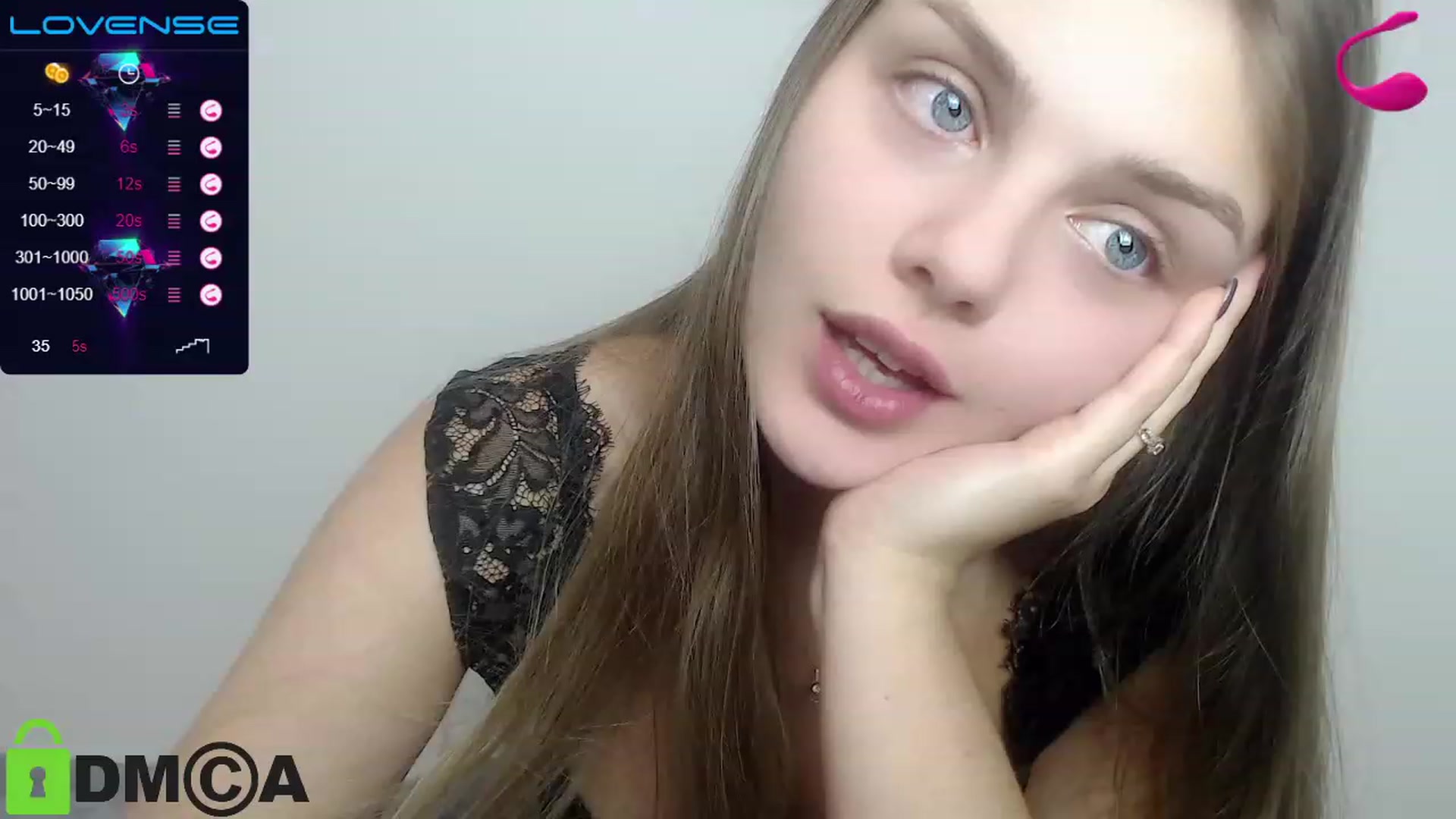 Gallery image thumbnail from Babe_golden's myfreecams stream on, 11/14/2022, 19:03 image 19 of 20
