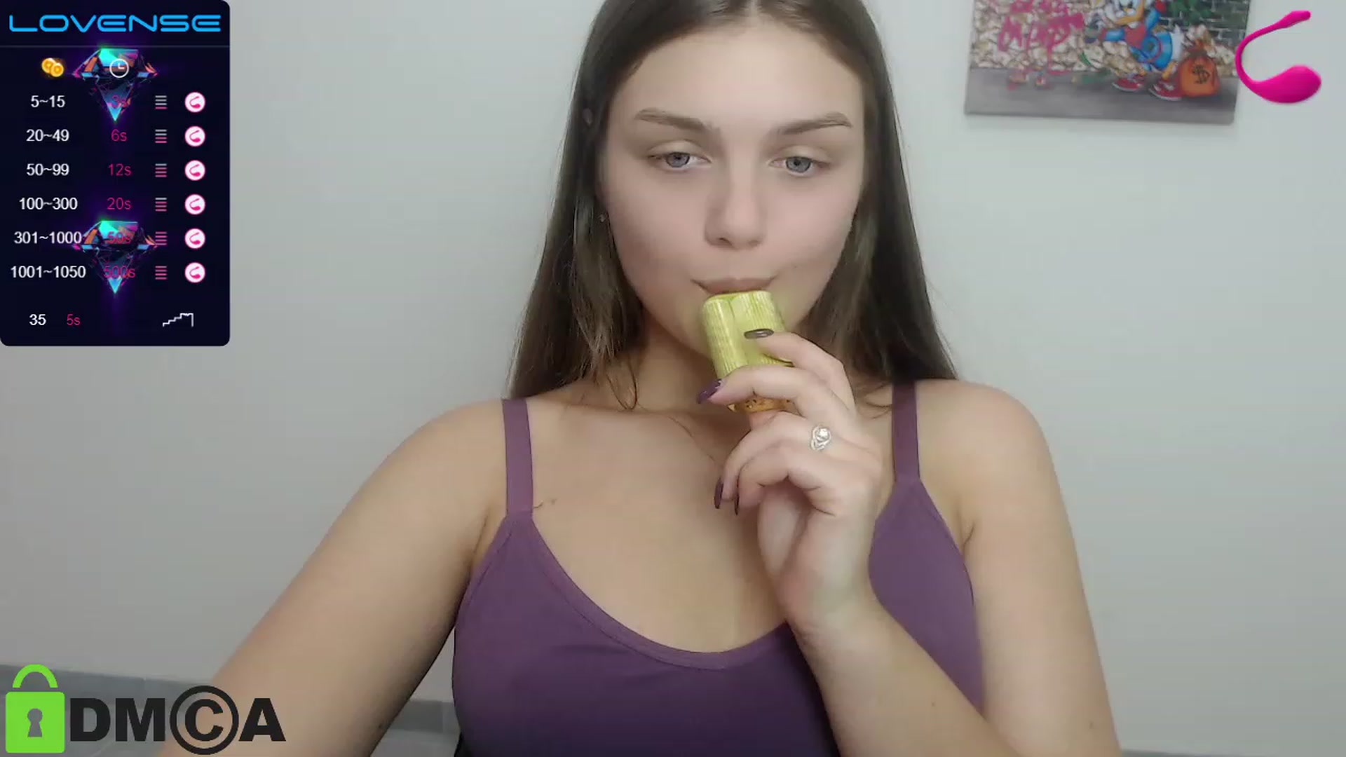 Gallery image thumbnail from Babe_golden's myfreecams stream on, 11/15/2022, 14:39 image 5 of 20