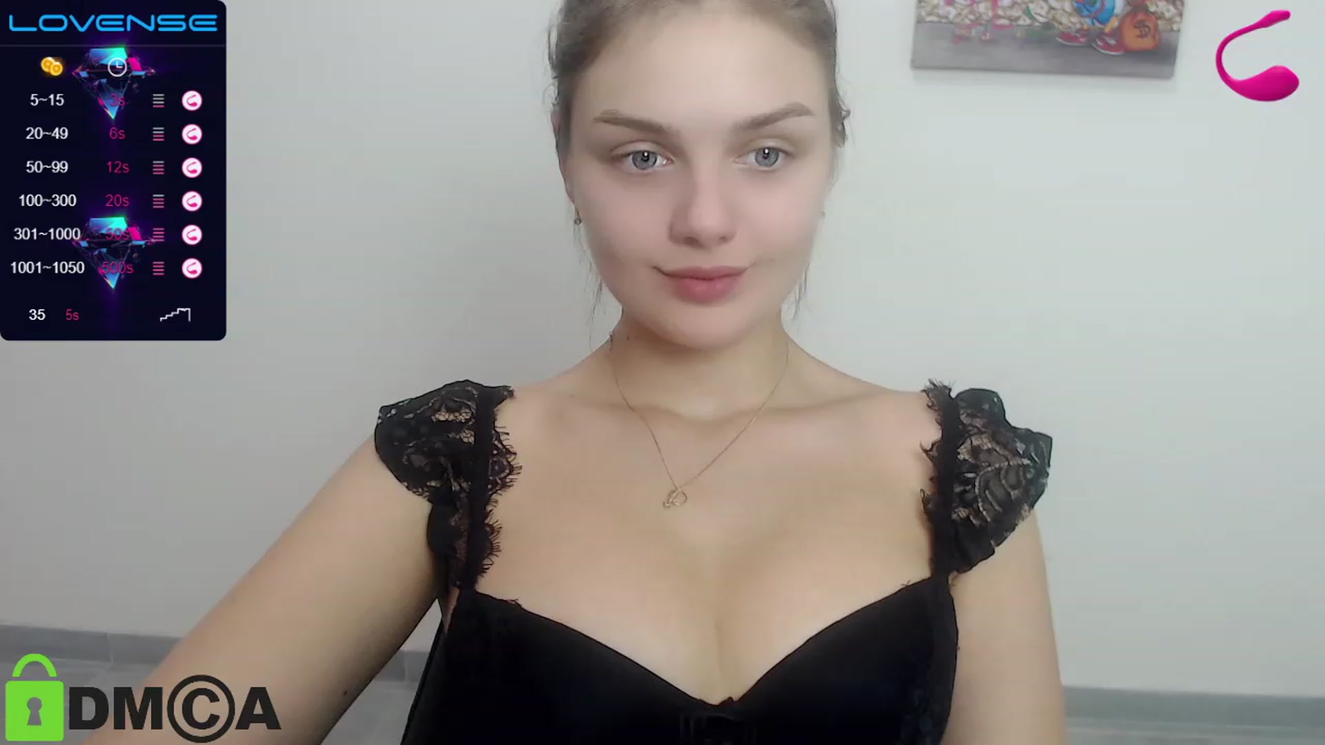 Gallery image thumbnail from Babe_golden's myfreecams stream on, 11/18/2022, 14:29 image 1 of 20