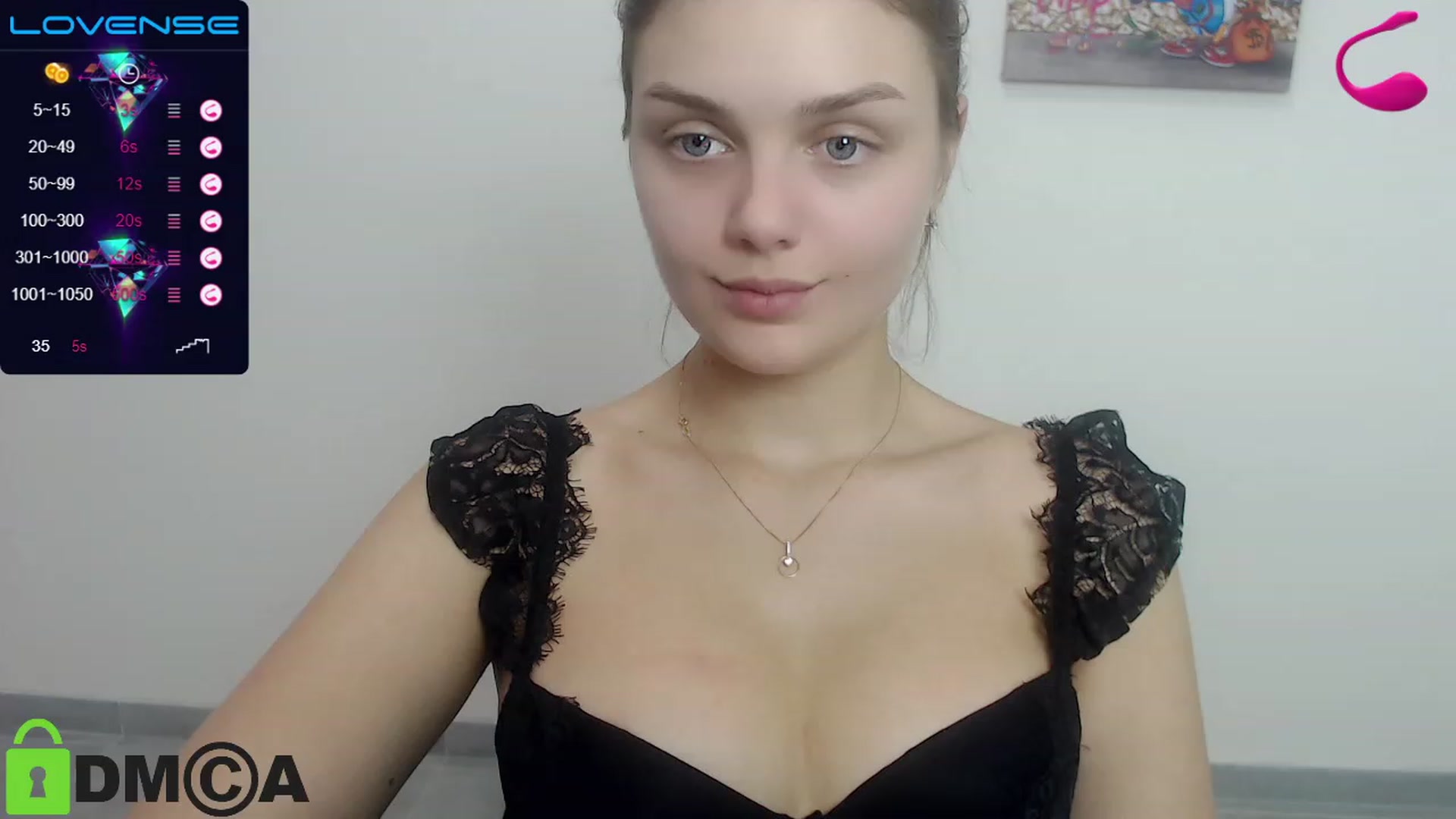 Gallery image thumbnail from Babe_golden's myfreecams stream on, 11/18/2022, 14:29 image 17 of 20