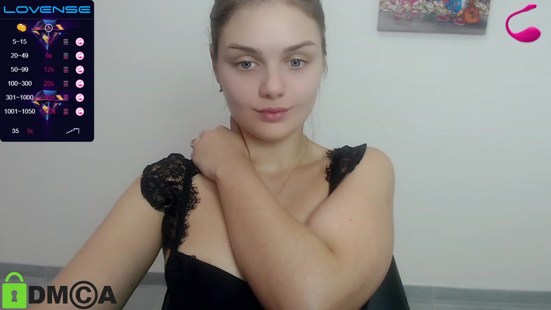 Gallery image thumbnail from Babe_golden's myfreecams stream on, 11/18/2022, 15:09 image 14 of 20