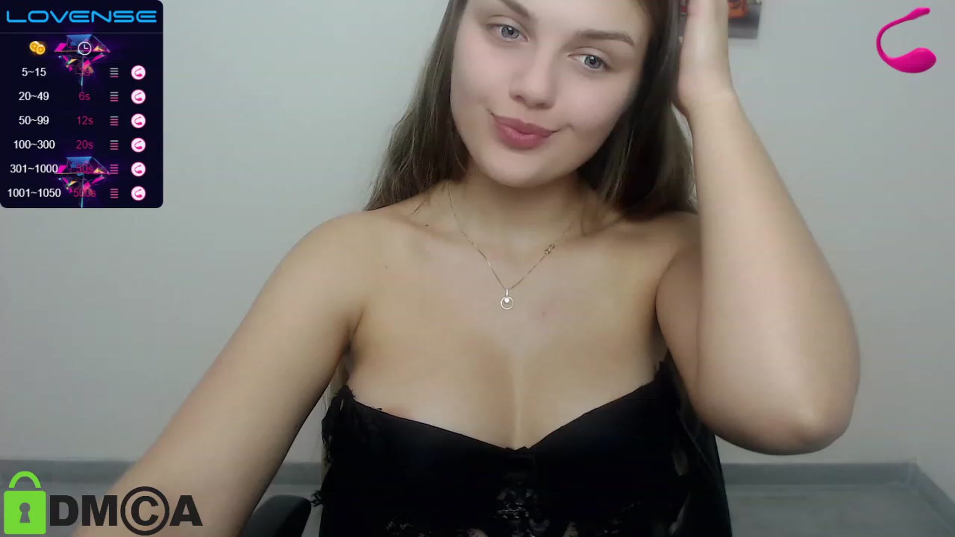 Gallery image thumbnail from Babe_golden's myfreecams stream on, 11/28/2022, 19:08 image 1 of 20