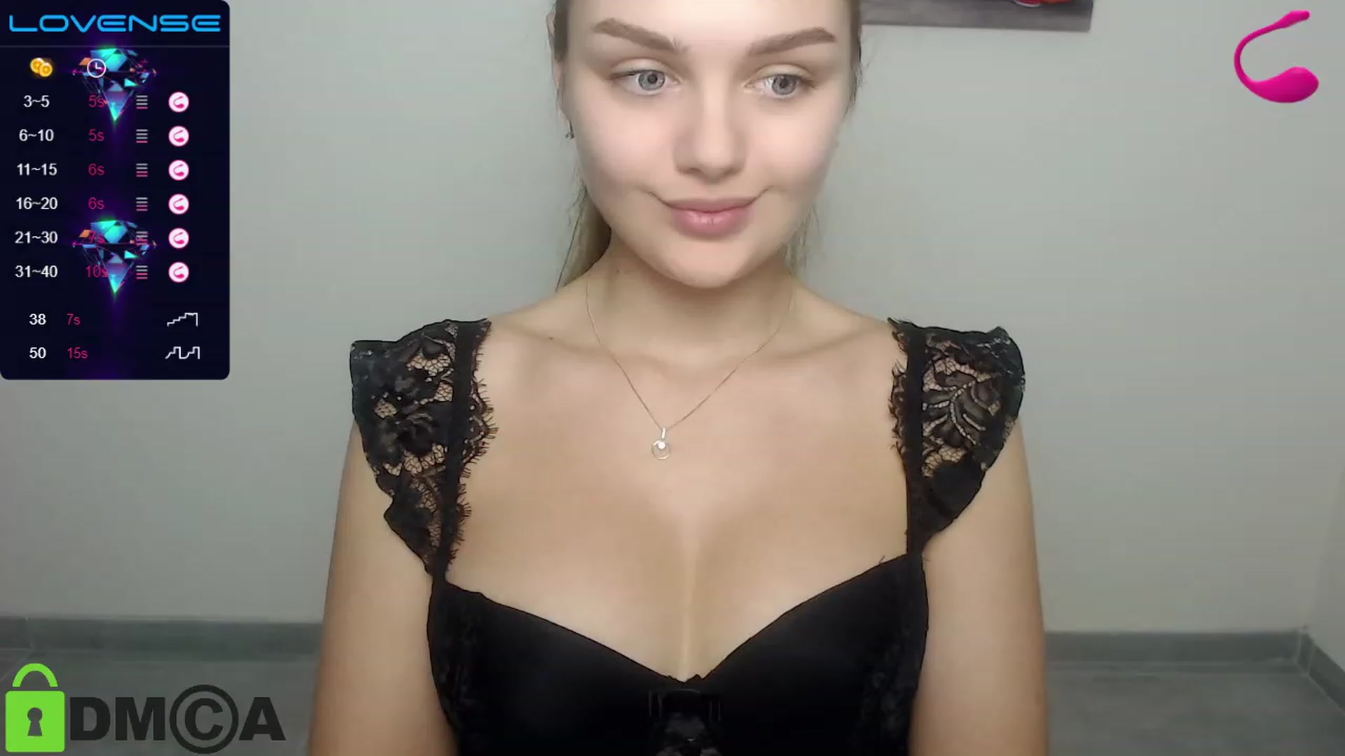 Gallery image thumbnail from Babe_golden's myfreecams stream on, 12/10/2022, 15:32 image 3 of 20