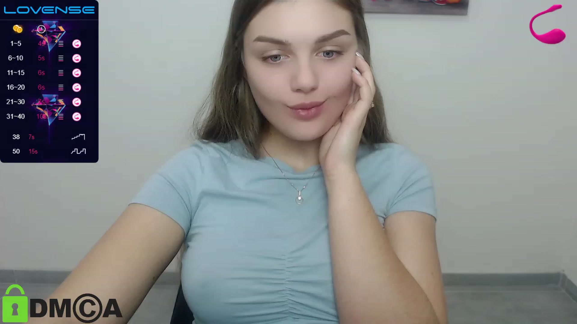 Gallery image thumbnail from Babe_golden's myfreecams stream on, 12/12/2022, 19:10 image 14 of 20