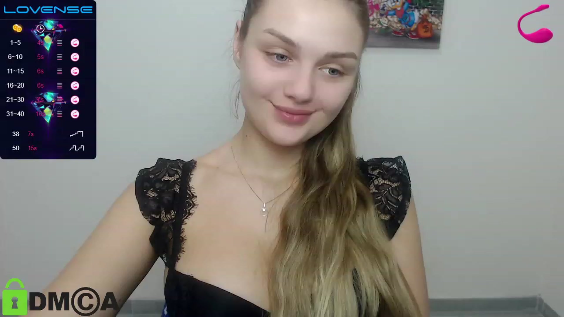 Gallery image thumbnail from Babe_golden's myfreecams stream on, 12/15/2022, 14:13 image 6 of 20