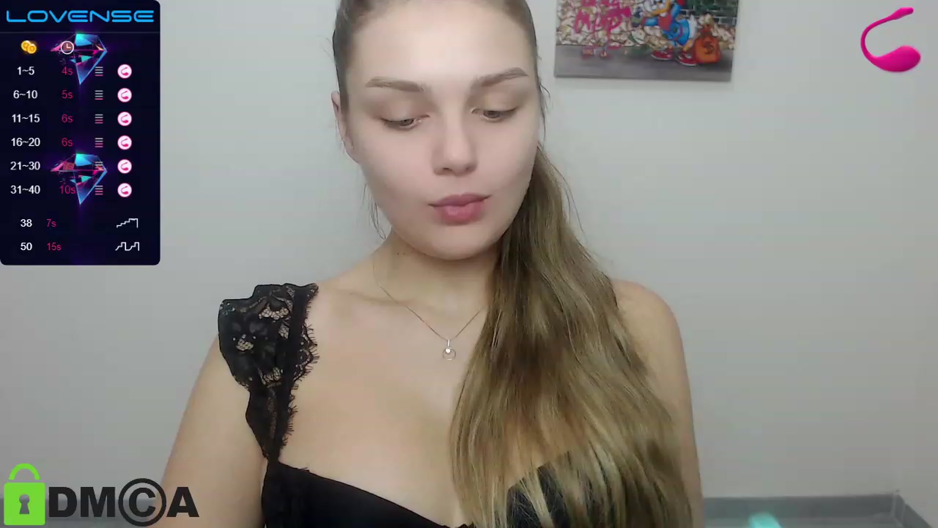 Gallery image thumbnail from Babe_golden's myfreecams stream on, 12/15/2022, 14:13 image 4 of 20